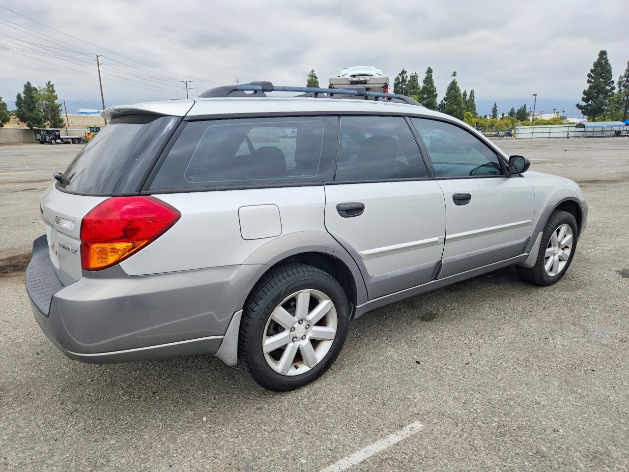 2006 Subaru Legacy Outback 2.5i Silver vin: 4S4BP61C866346363