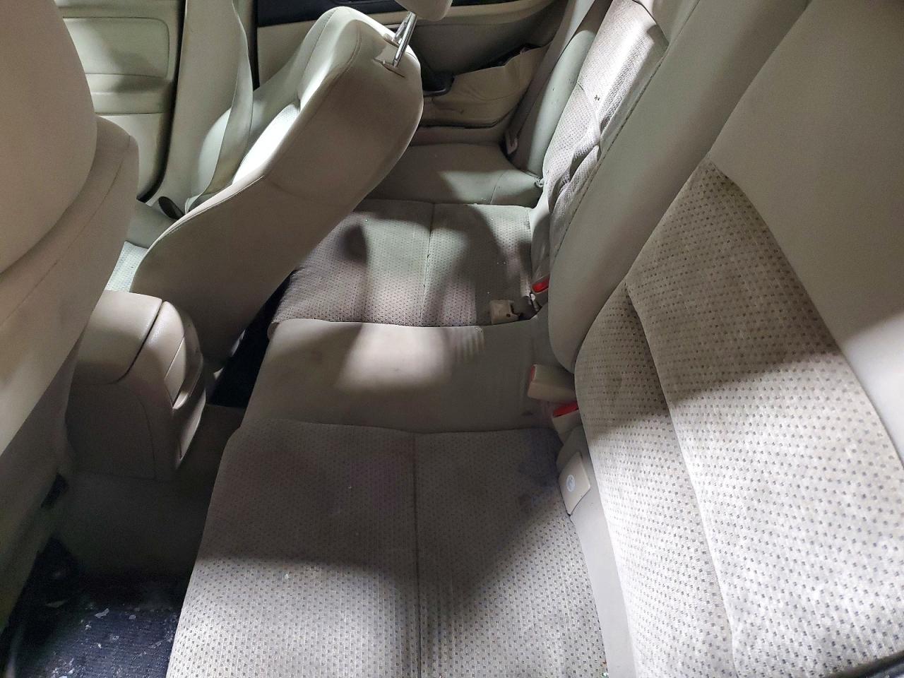 2006 Subaru Legacy Outback 2.5i Бежевый vin: 4S4BP61C867306455