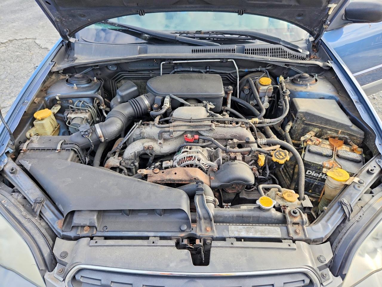 2006 Subaru Legacy Outback 2.5i Two Tone vin: 4S4BP61C867362962