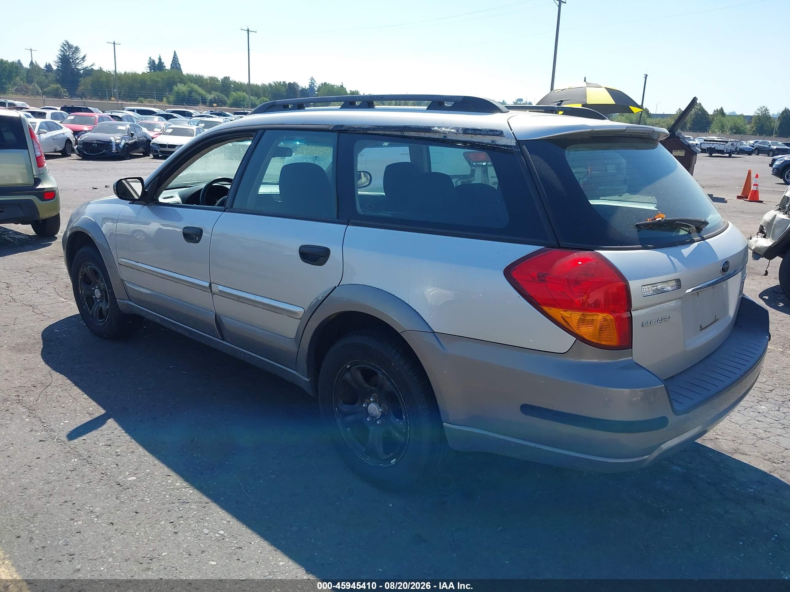 2007 Subaru Outback 2.5i Basic Silver vin: 4S4BP61C876330696