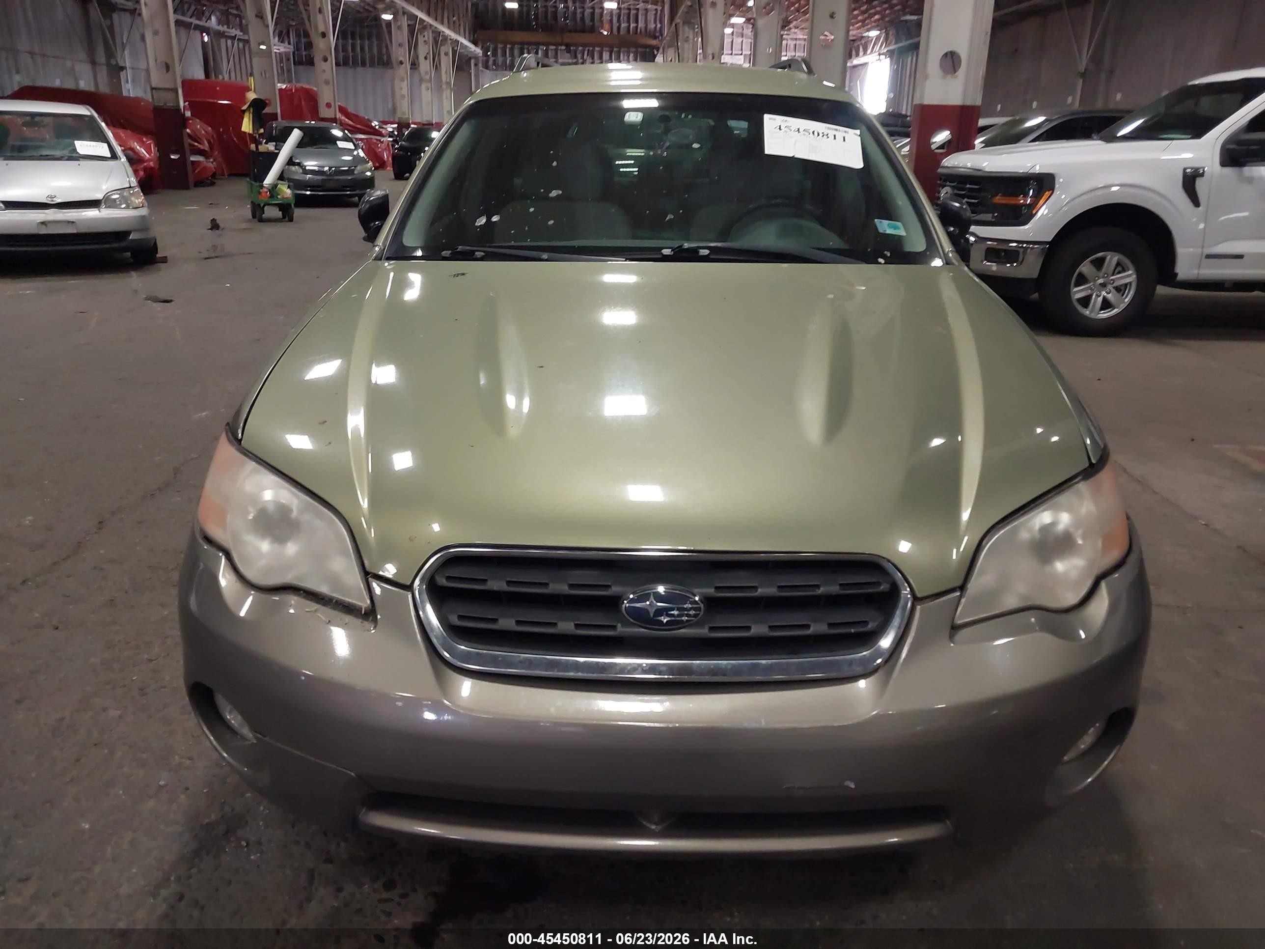 2007 Subaru Outback 2.5i Green vin: 4S4BP61C877303539