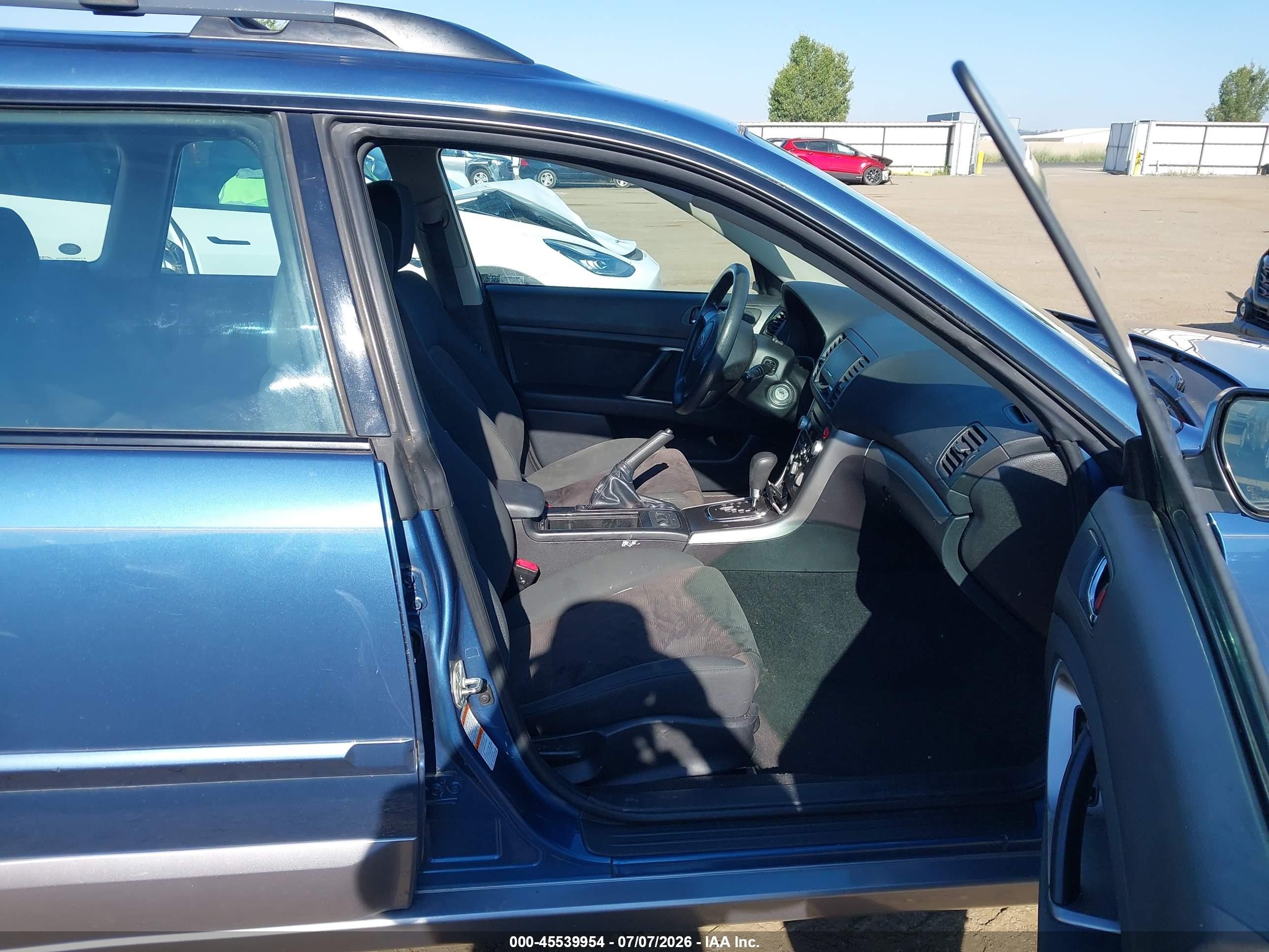 2008 Subaru Outback (natl) I/ll Bean W/nav/ll Bean W/nav/vdc Blue vin: 4S4BP61C887311545