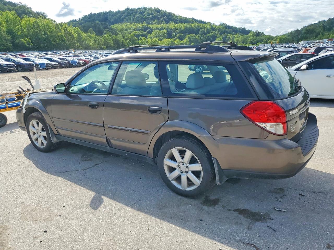 2008 Subaru Outback 2.5i Коричневый vin: 4S4BP61C887336378