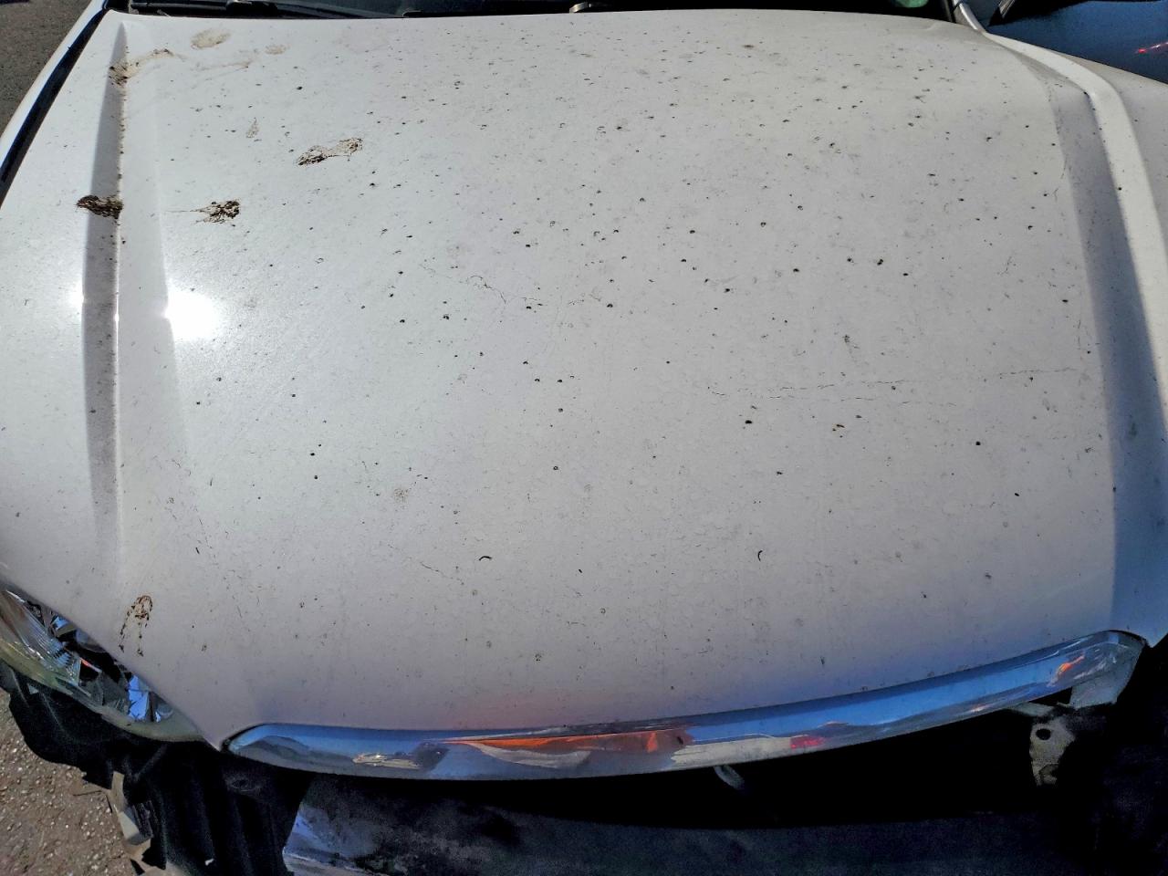 2009 Subaru Outback 2.5i White vin: 4S4BP61C897326984