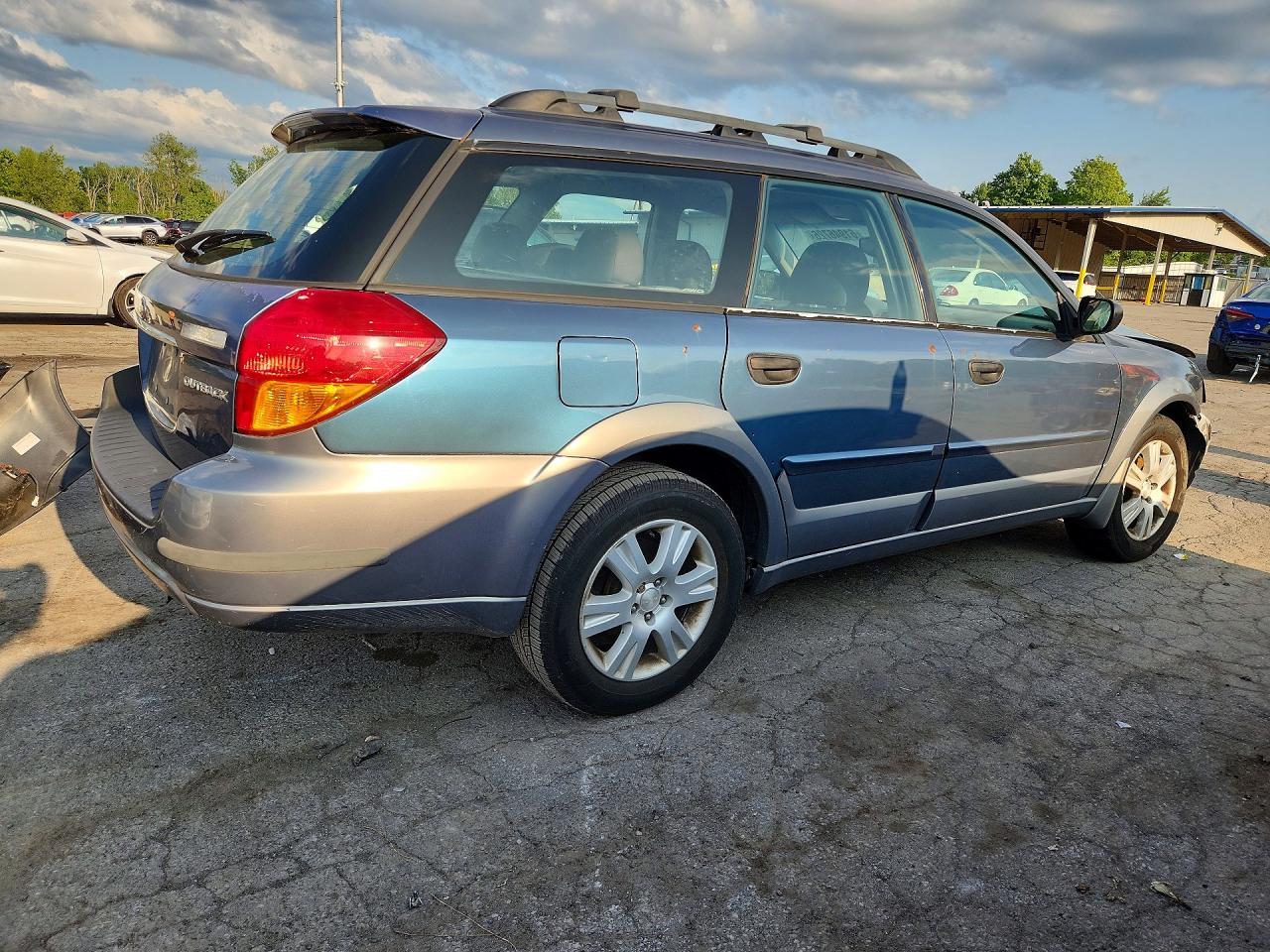 2005 Subaru Legacy Outback 2.5i Blue vin: 4S4BP61C957337714