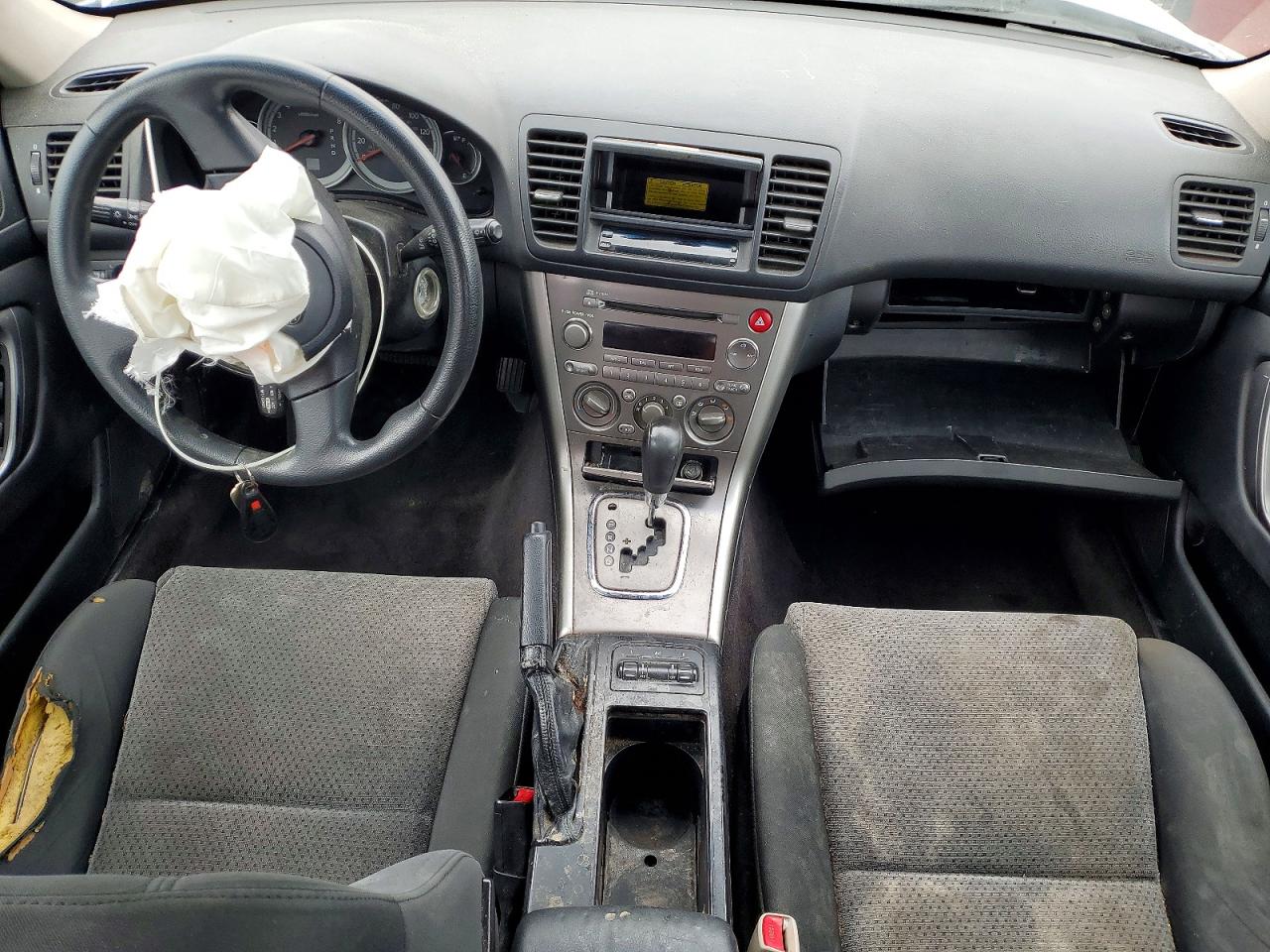 2005 Subaru Legacy Outback 2.5i Серебряный vin: 4S4BP61C957365822