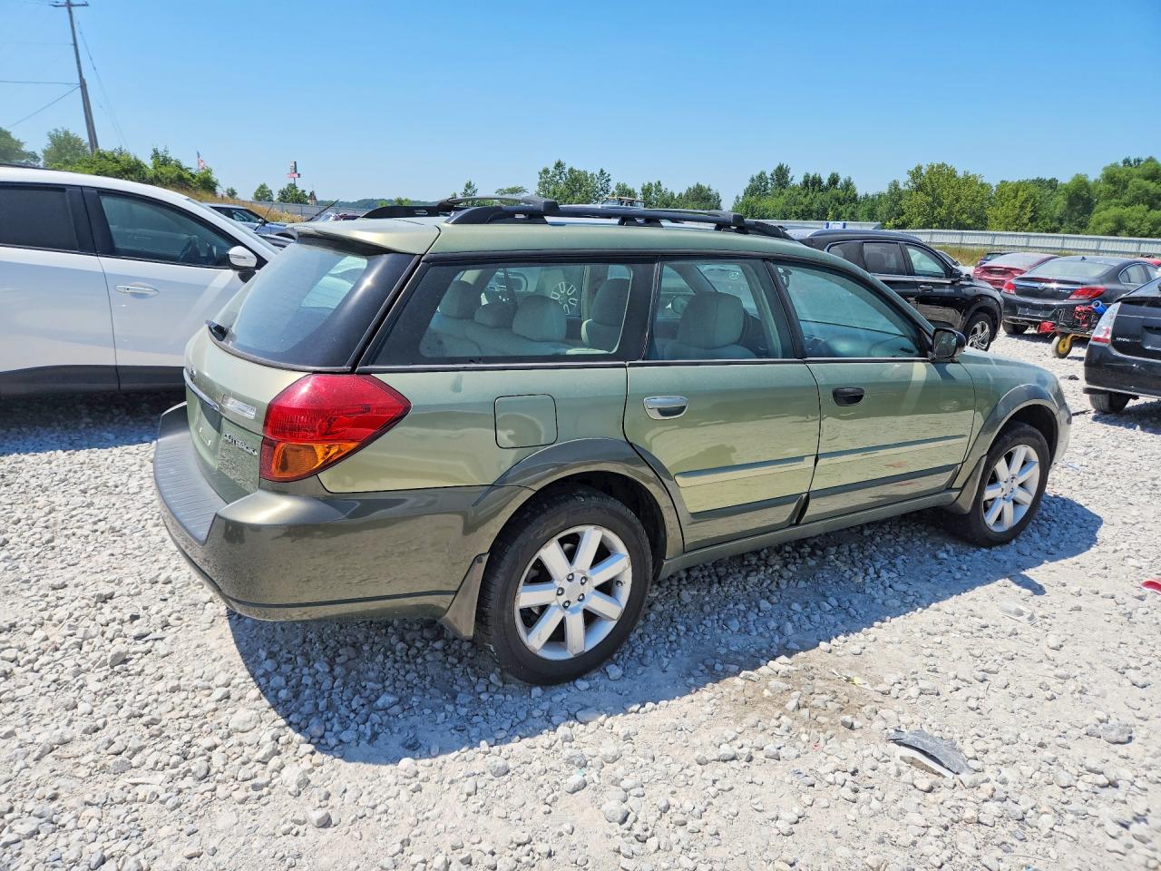 2007 Subaru Outback Outback 2.5i Зеленый vin: 4S4BP61C977304716