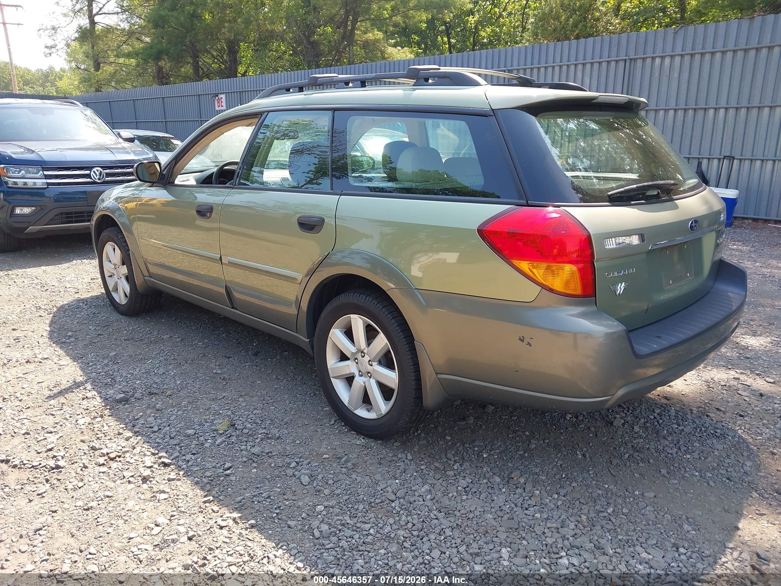 2007 Subaru Outback 2.5i Зеленый vin: 4S4BP61C977323914