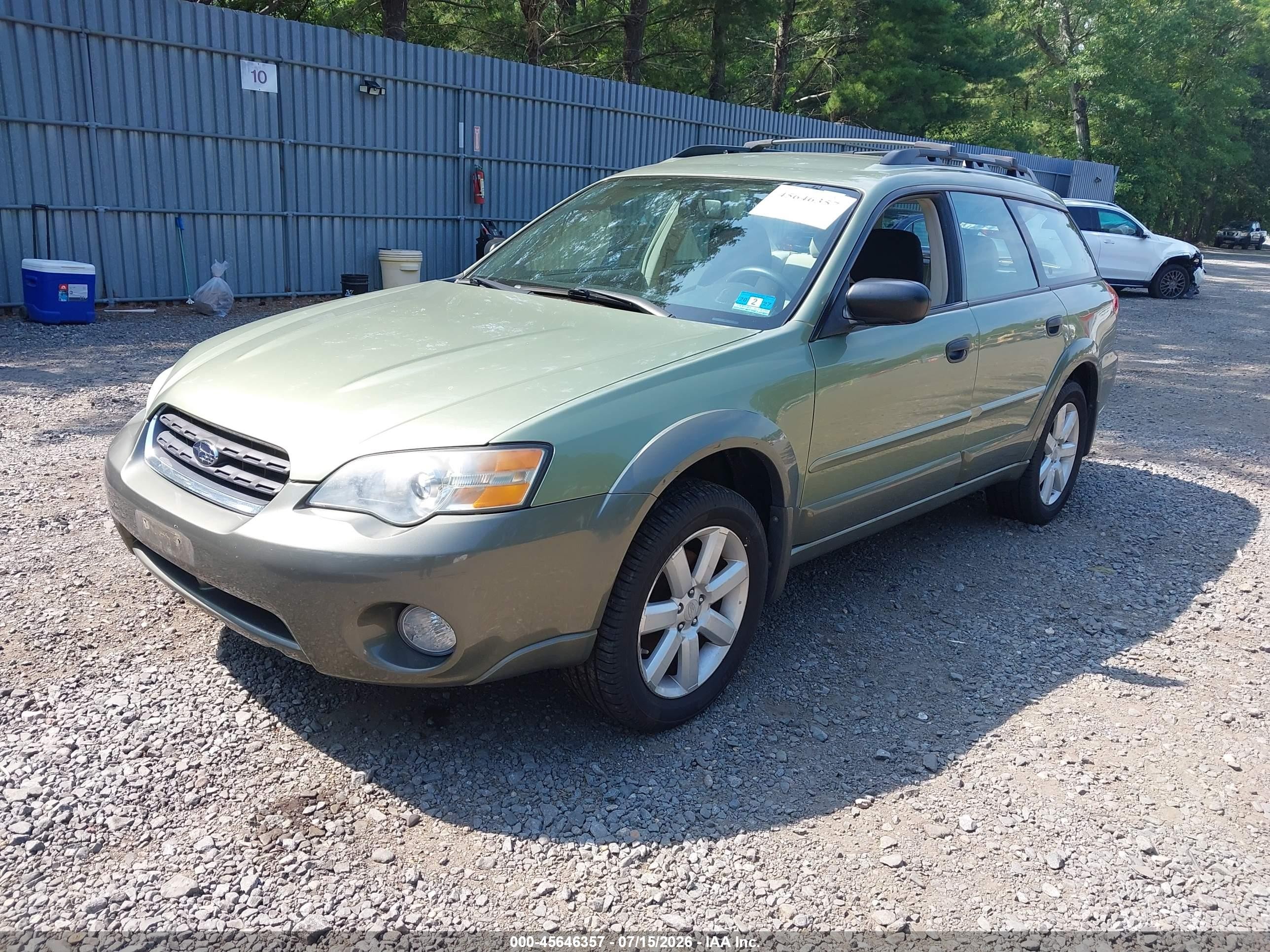 2007 Subaru Outback 2.5i Зеленый vin: 4S4BP61C977323914