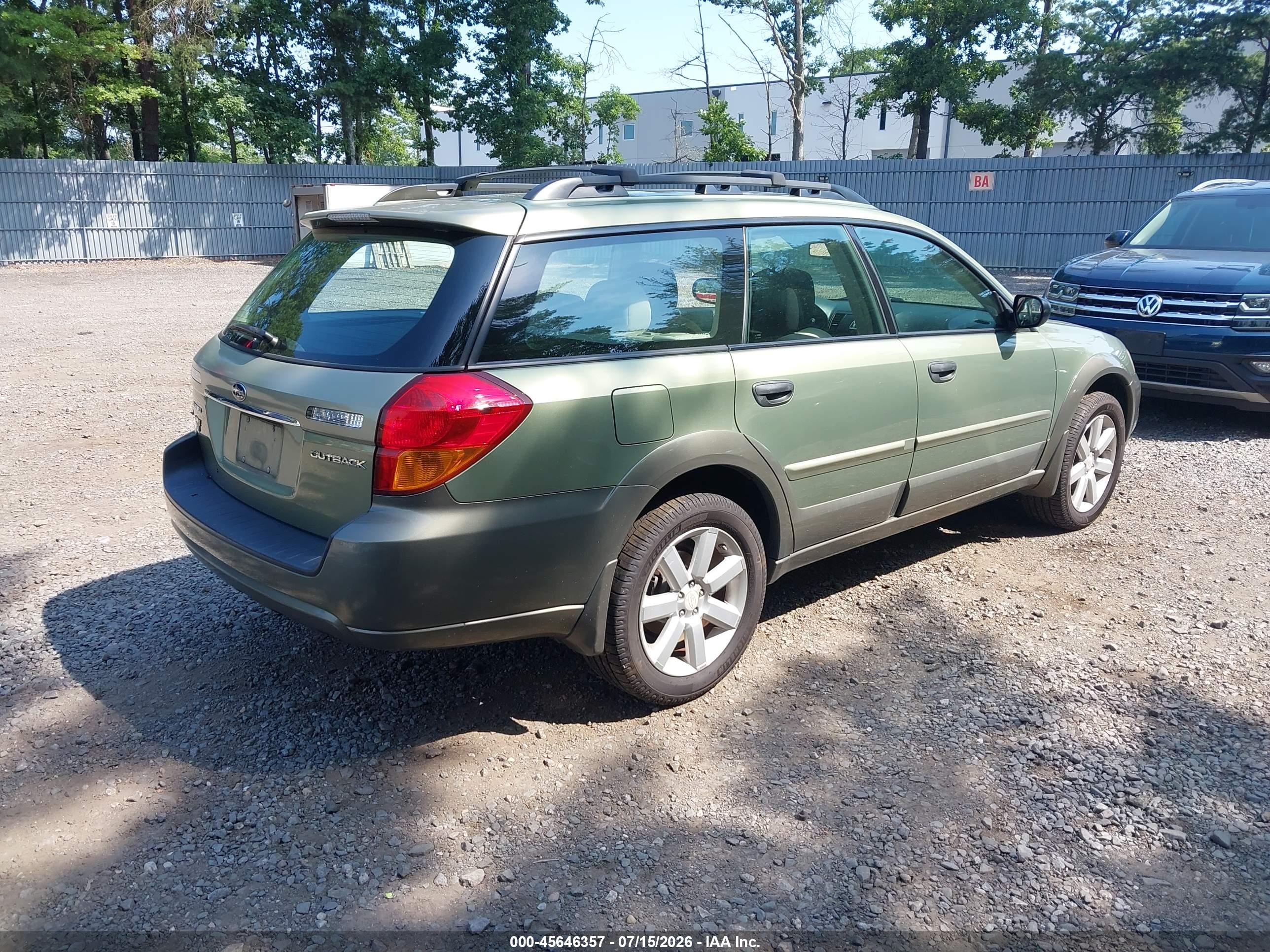 2007 Subaru Outback 2.5i Зеленый vin: 4S4BP61C977323914
