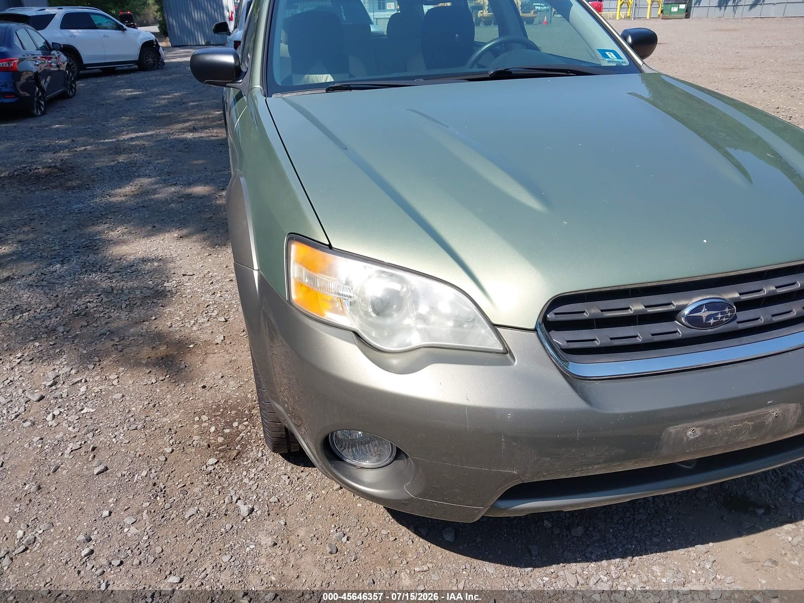 2007 Subaru Outback 2.5i Зеленый vin: 4S4BP61C977323914