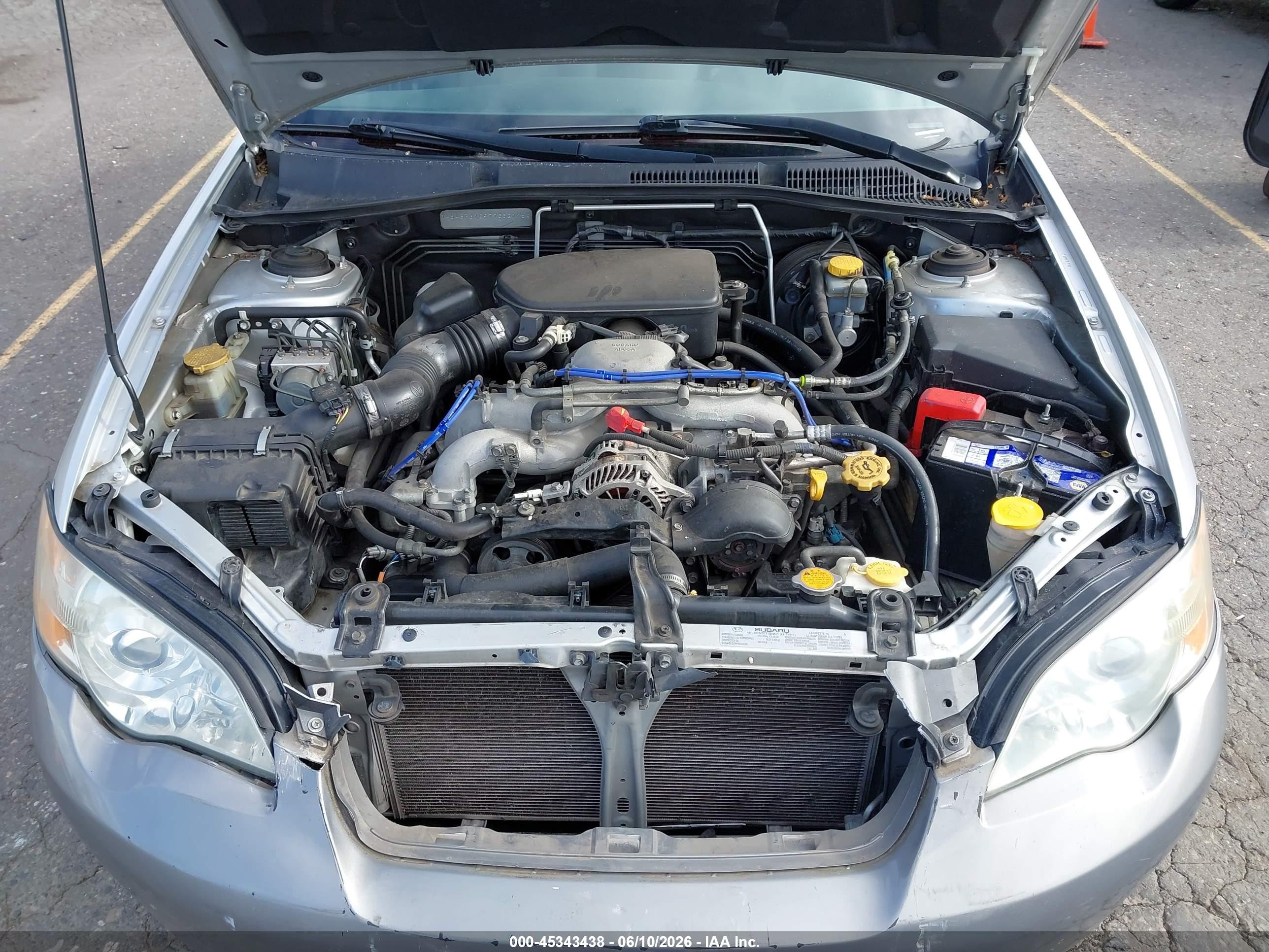 2007 Subaru Outback 2.5i Silver vin: 4S4BP61C977332175