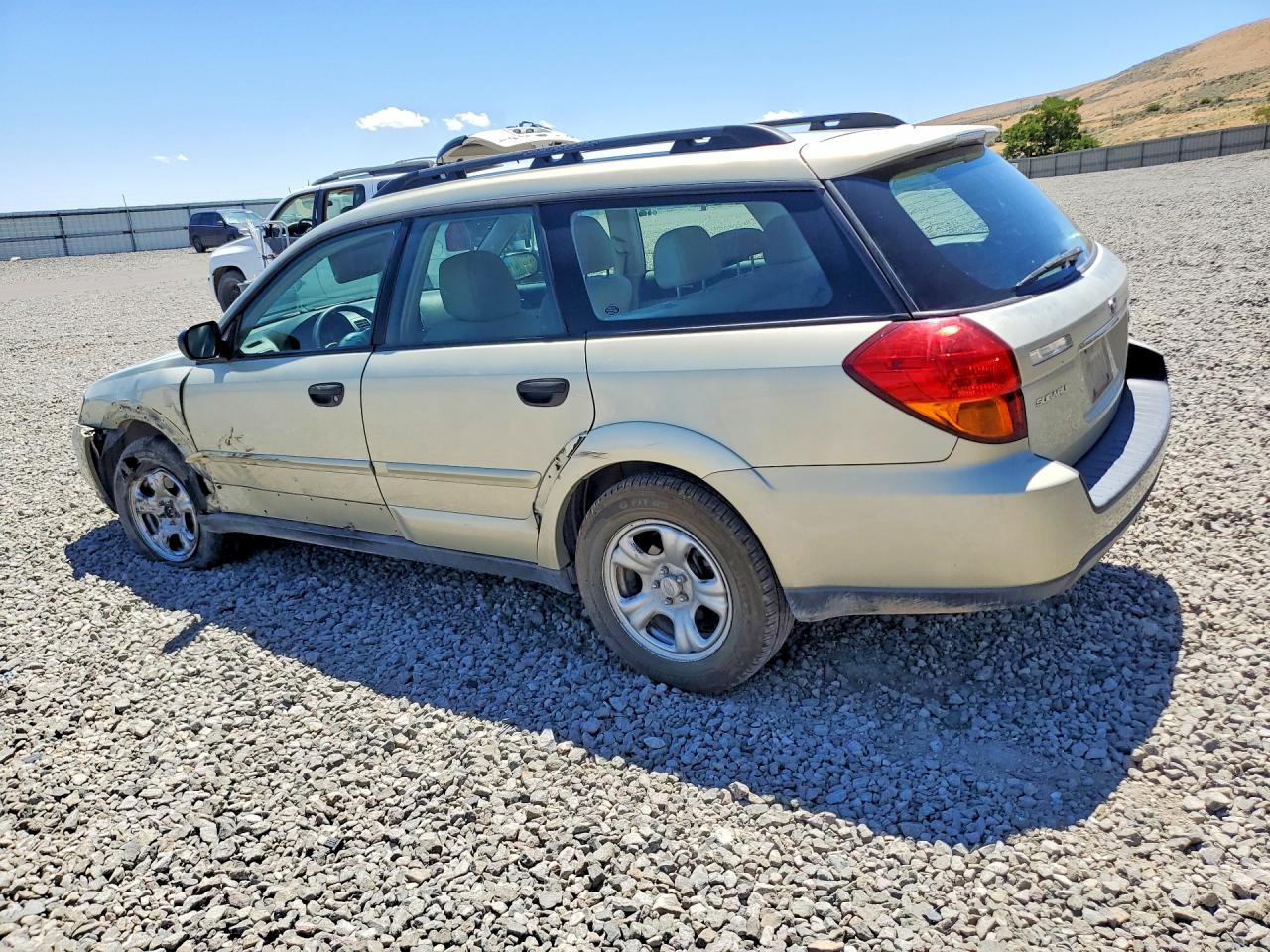 2007 Subaru Outback Outback 2.5i Beige vin: 4S4BP61C977335769