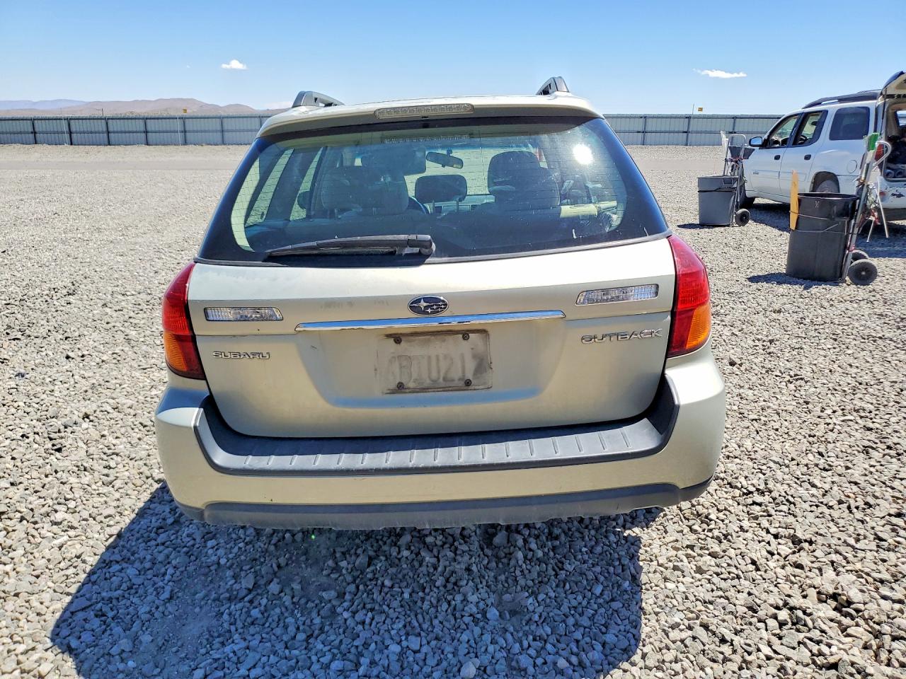2007 Subaru Outback Outback 2.5i Beige vin: 4S4BP61C977335769
