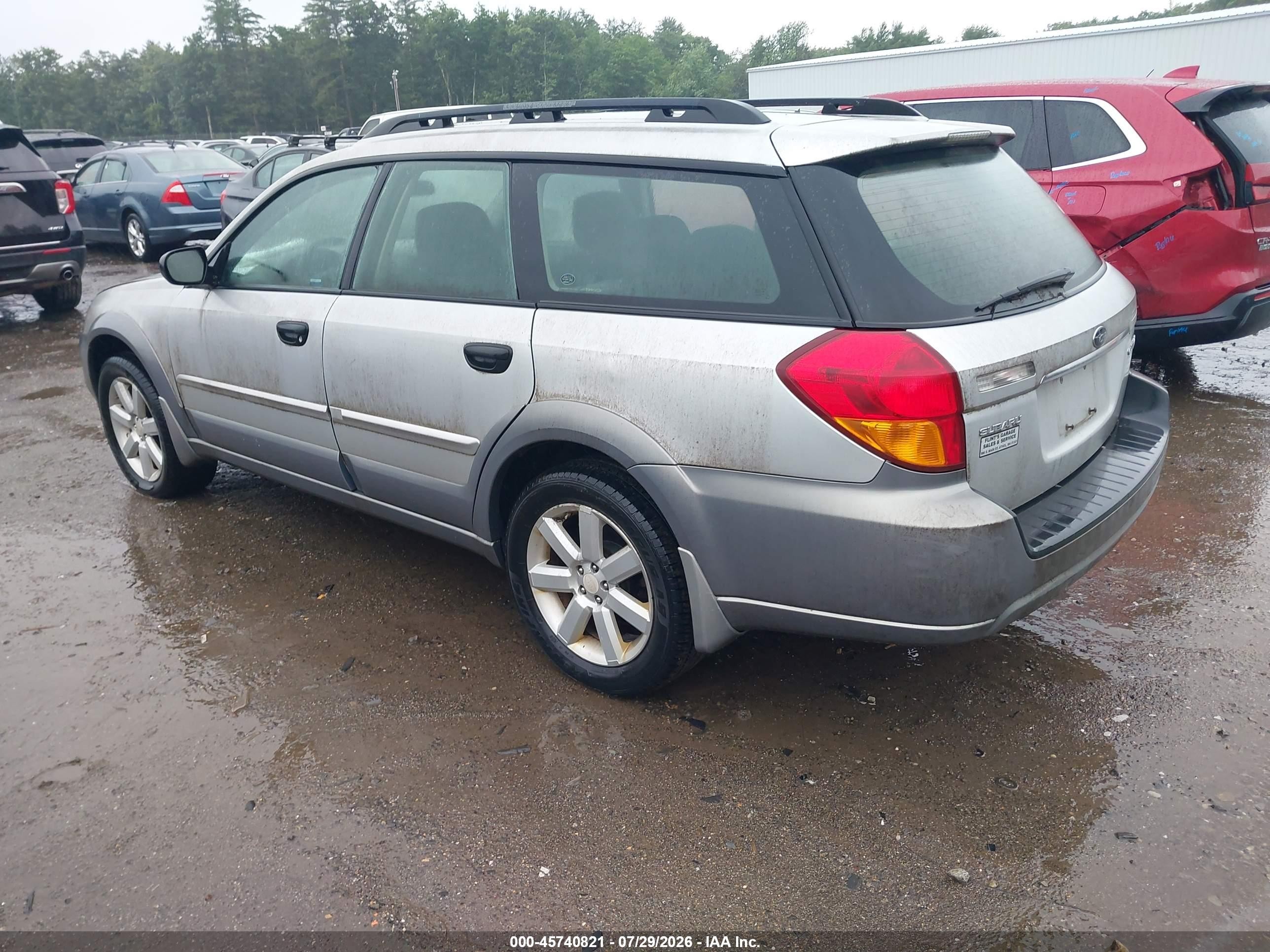 2007 Subaru Outback 2.5i Silver vin: 4S4BP61C977337425