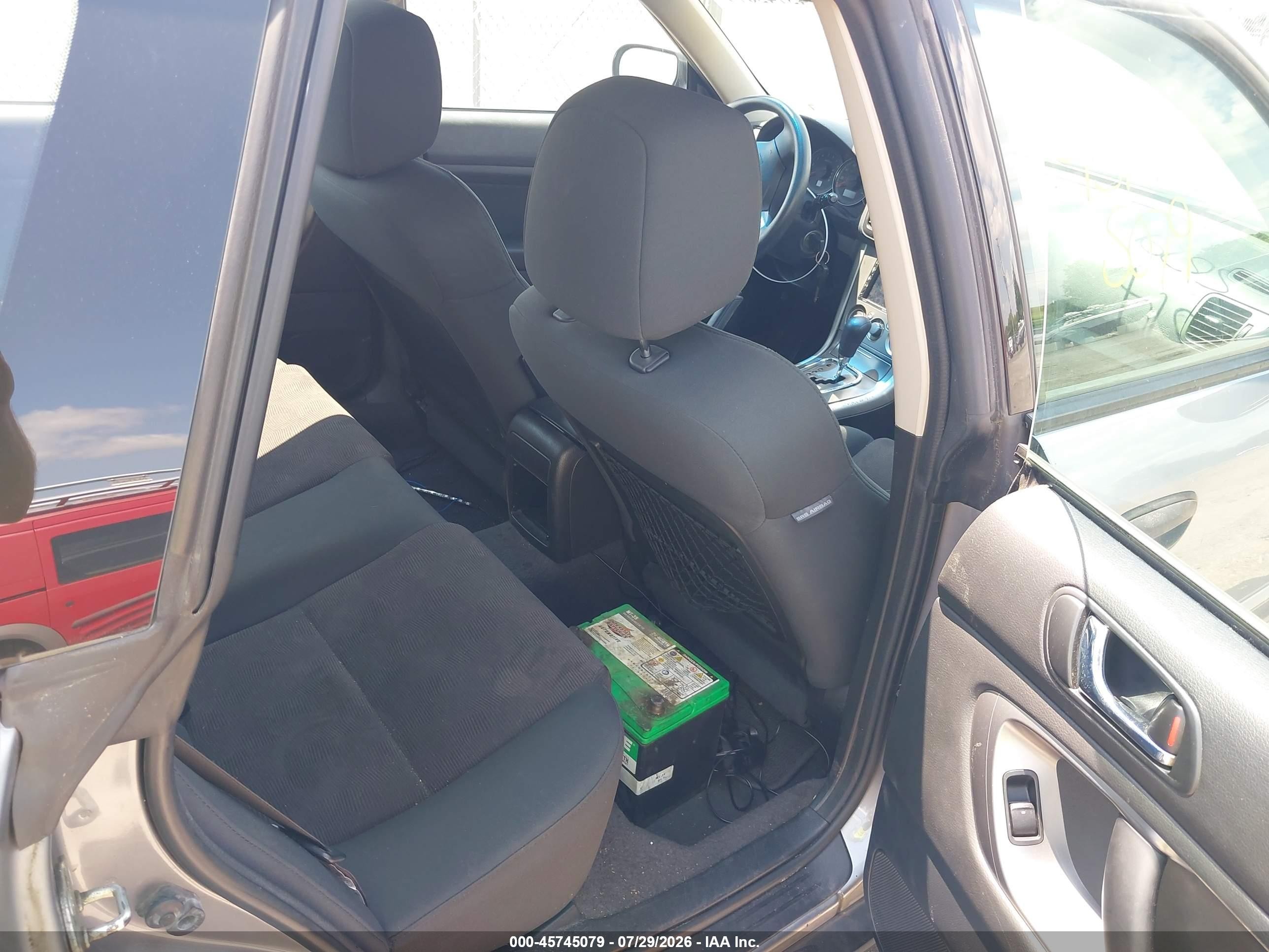 2008 Subaru Outback 2.5i/2.5i L.l. Bean Edition Silver vin: 4S4BP61C987324322