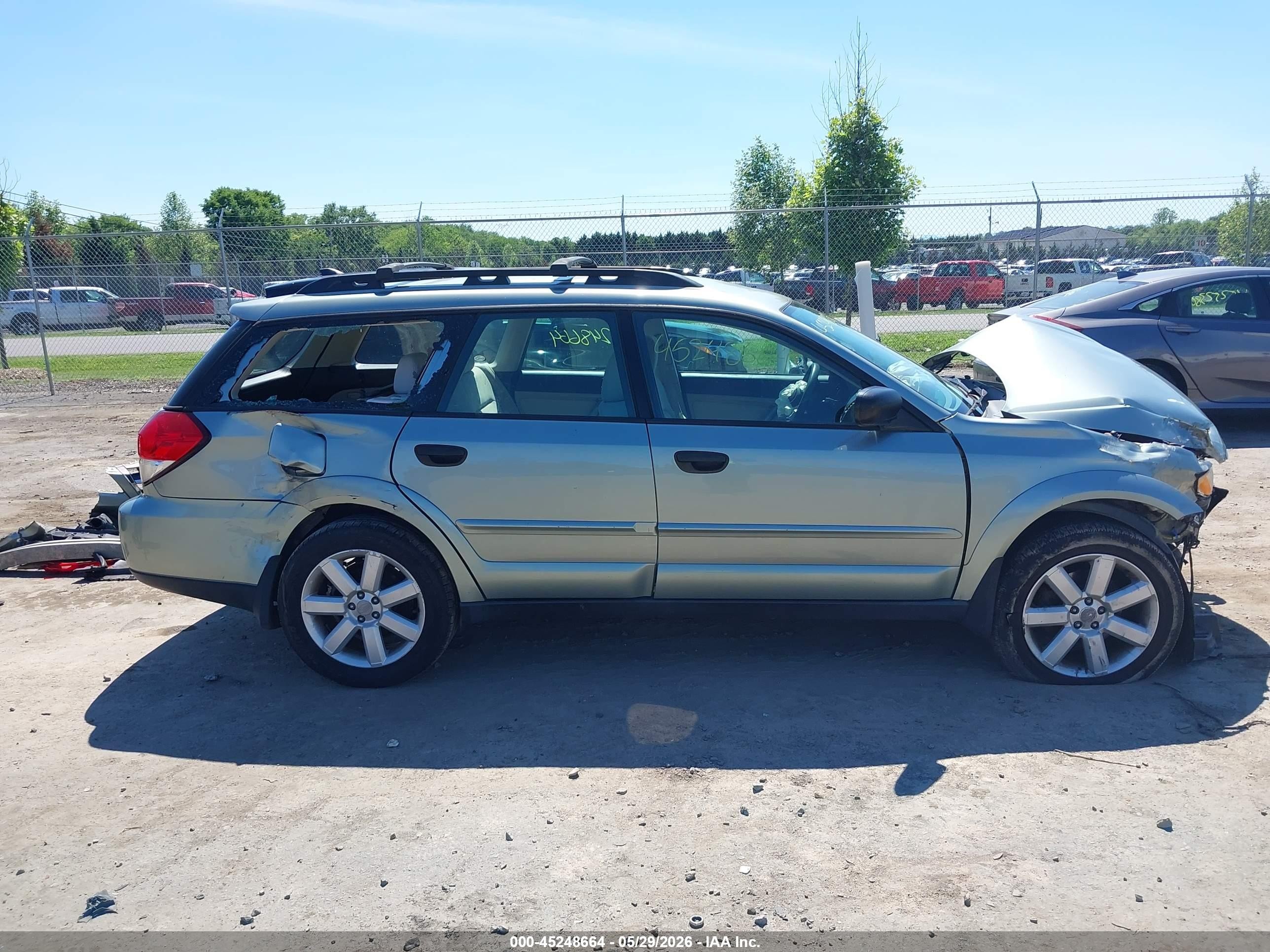 2009 Subaru Outback 2.5i Gray vin: 4S4BP61C997348590