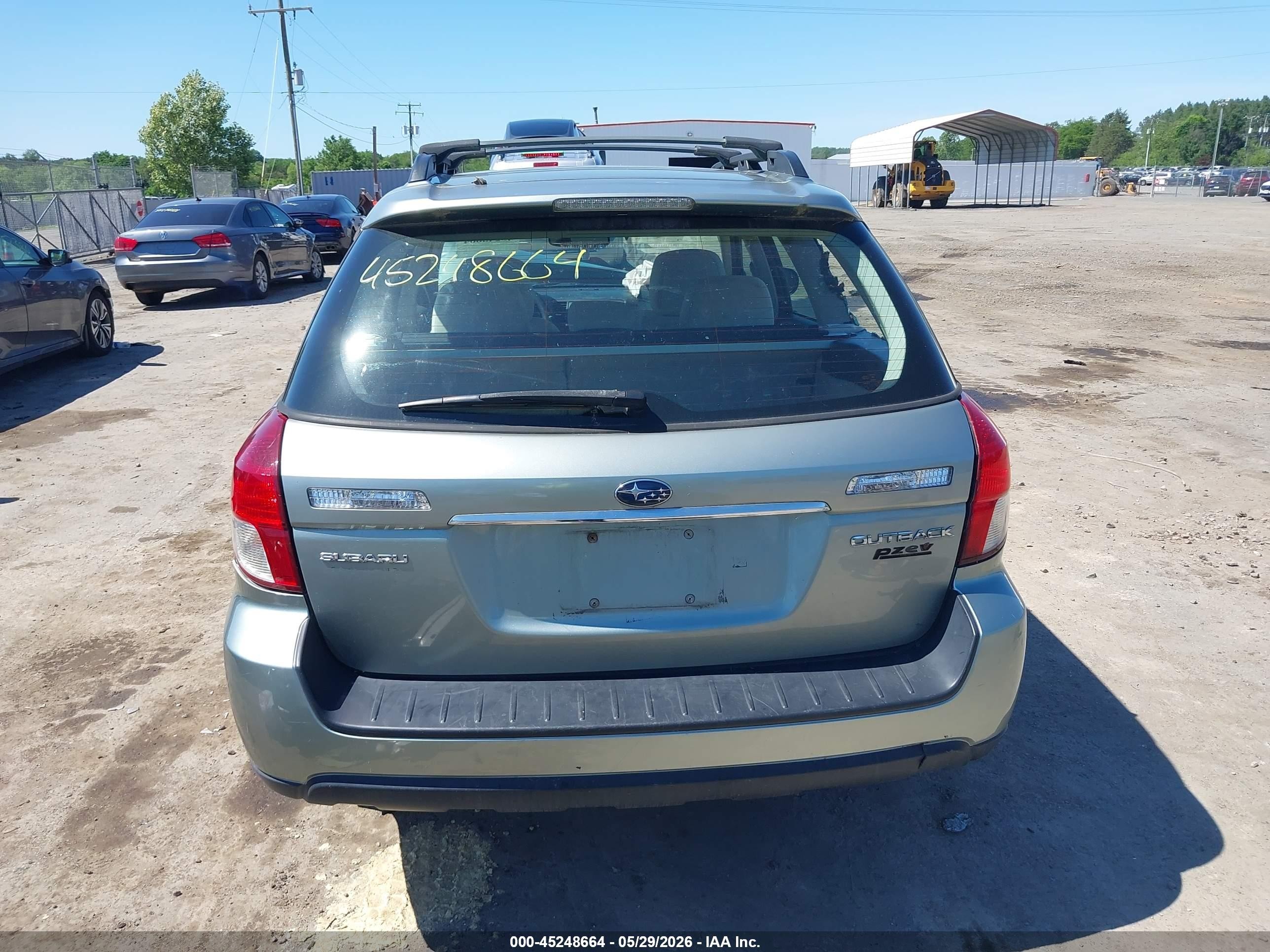 2009 Subaru Outback 2.5i Gray vin: 4S4BP61C997348590