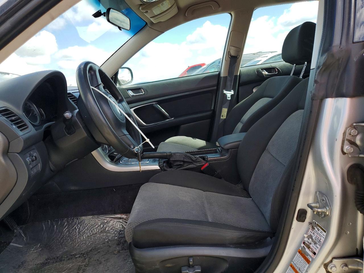 2005 Subaru Legacy Outback 2.5i Silver vin: 4S4BP61CX57330125