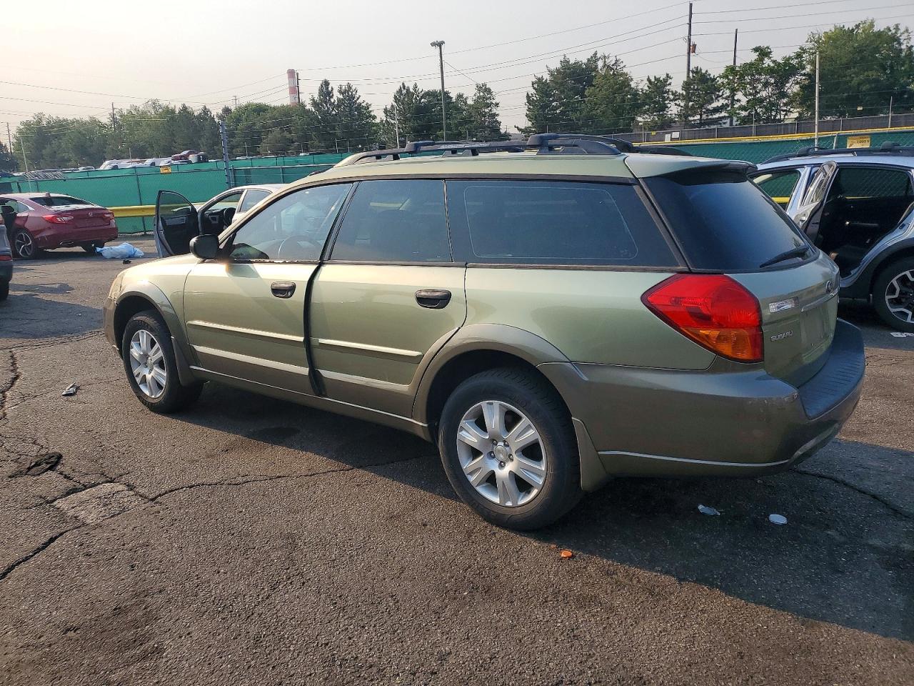 2005 Subaru Legacy Outback 2.5i Green vin: 4S4BP61CX57380913