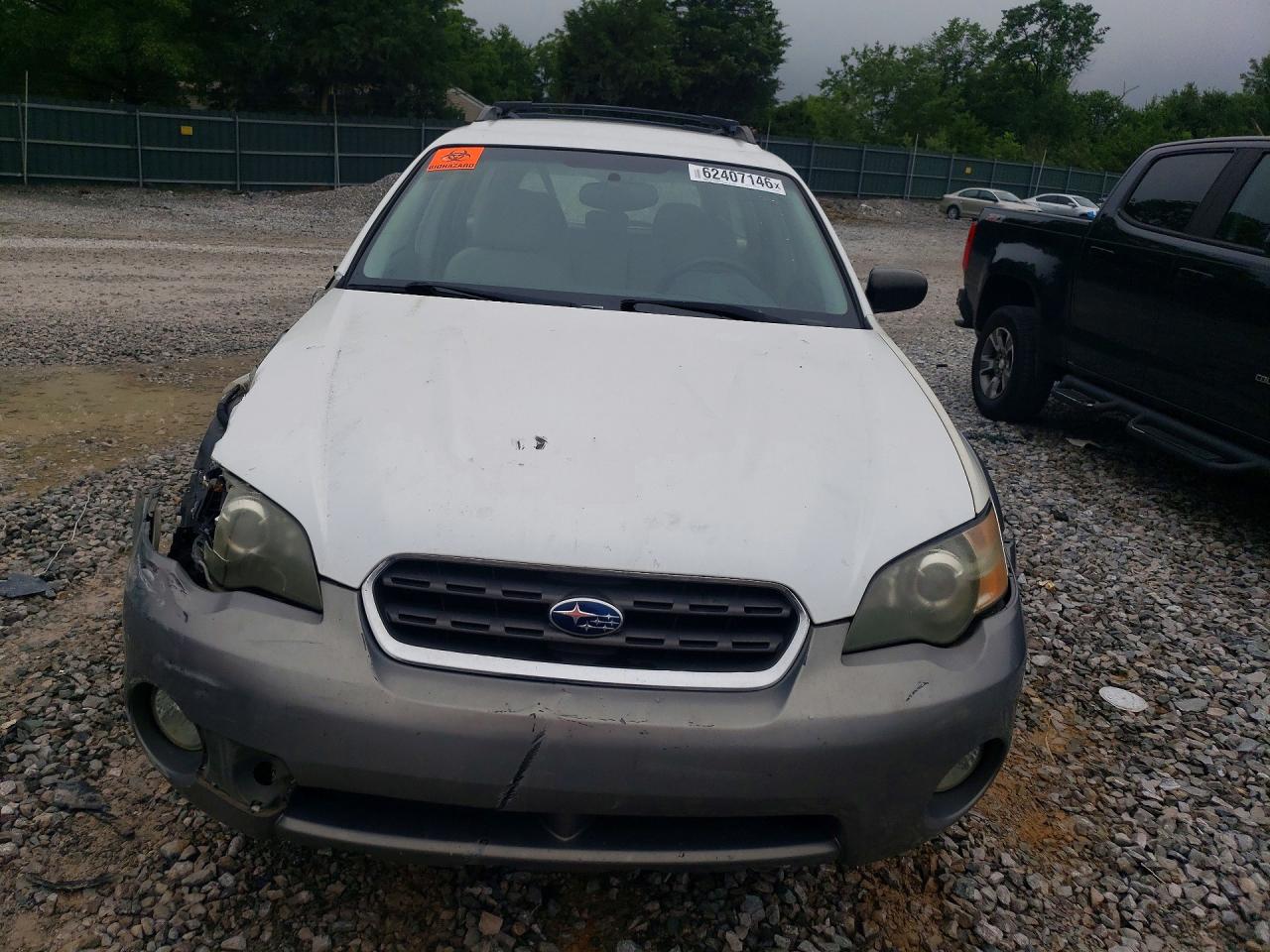 2005 Subaru Legacy Outback 2.5i White vin: 4S4BP61CX57387943
