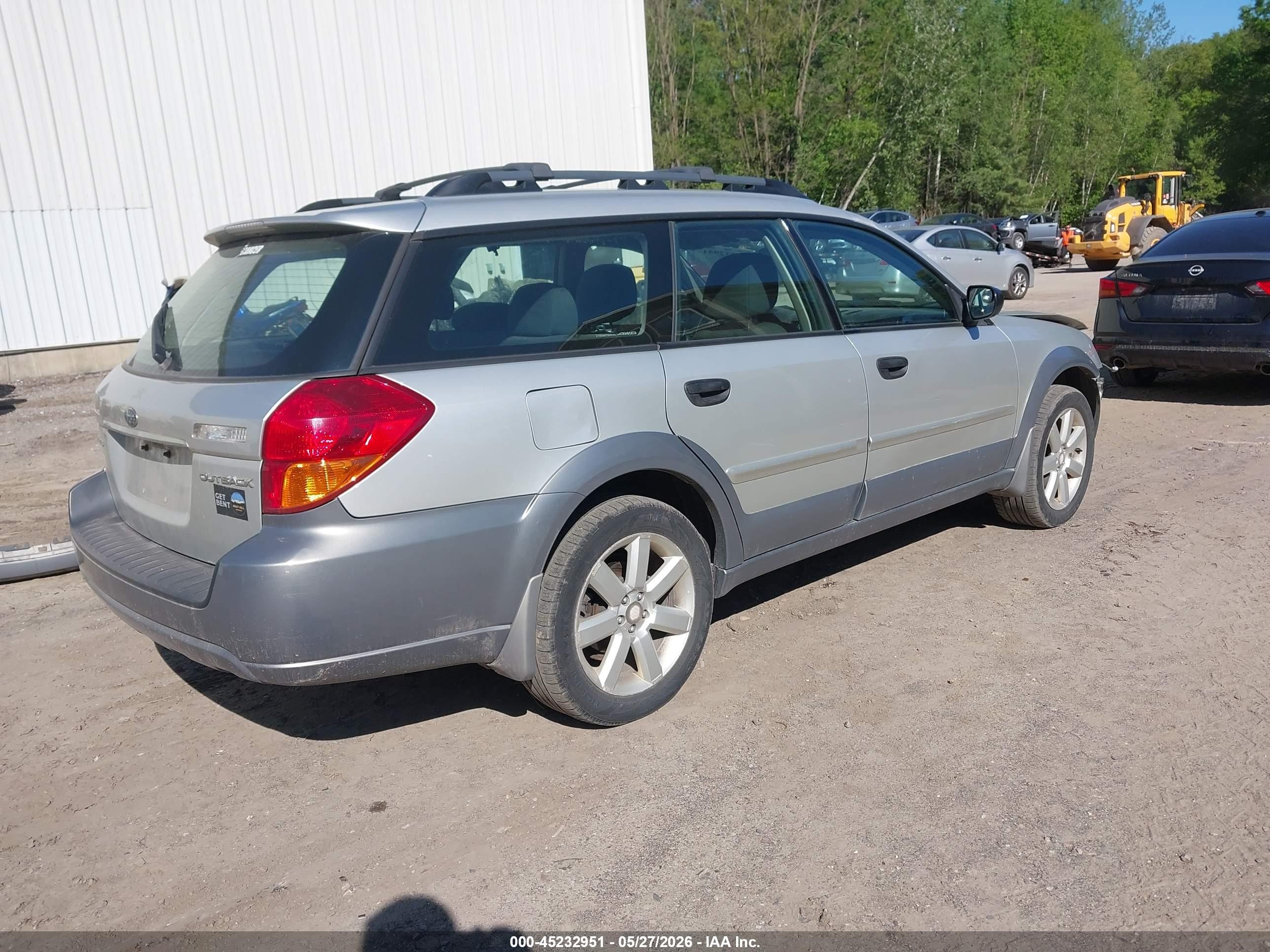 2006 Subaru Outback 2.5i Серый vin: 4S4BP61CX67343944