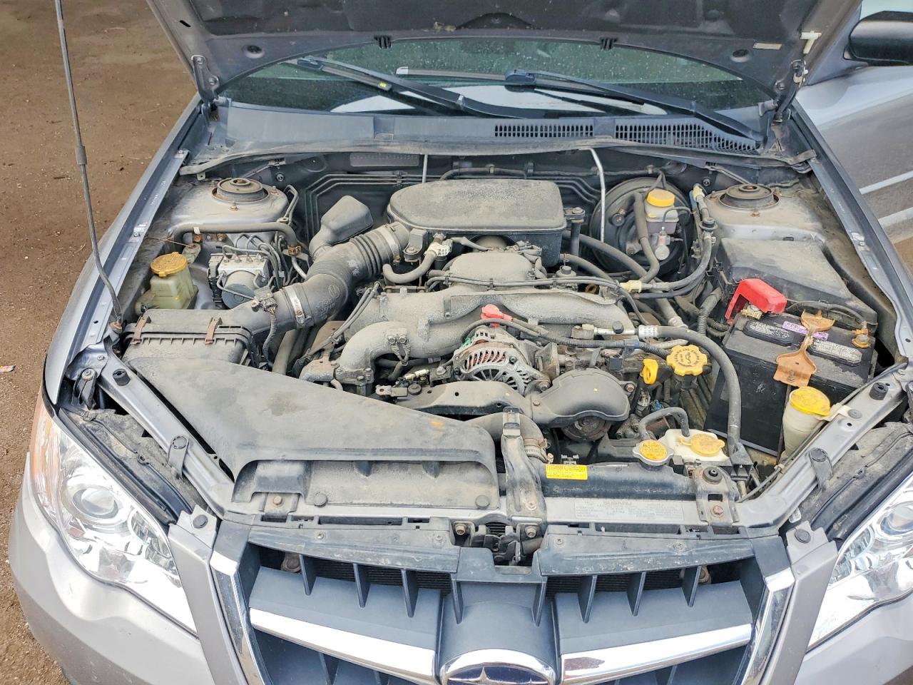 2008 Subaru Outback 2.5i Silver vin: 4S4BP61CX87342358