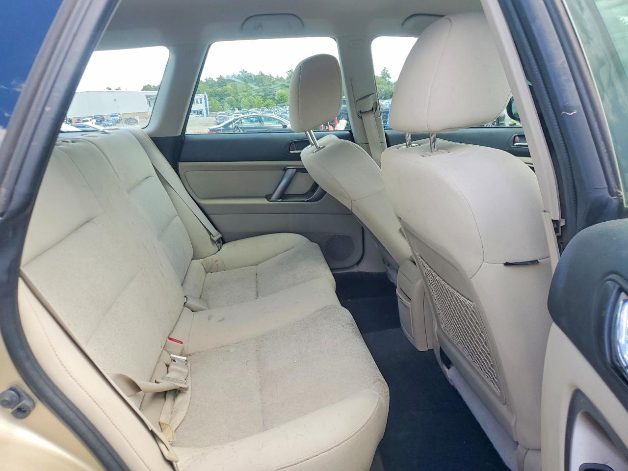 2009 Subaru Outback 2.5i Gold vin: 4S4BP61CX97331734