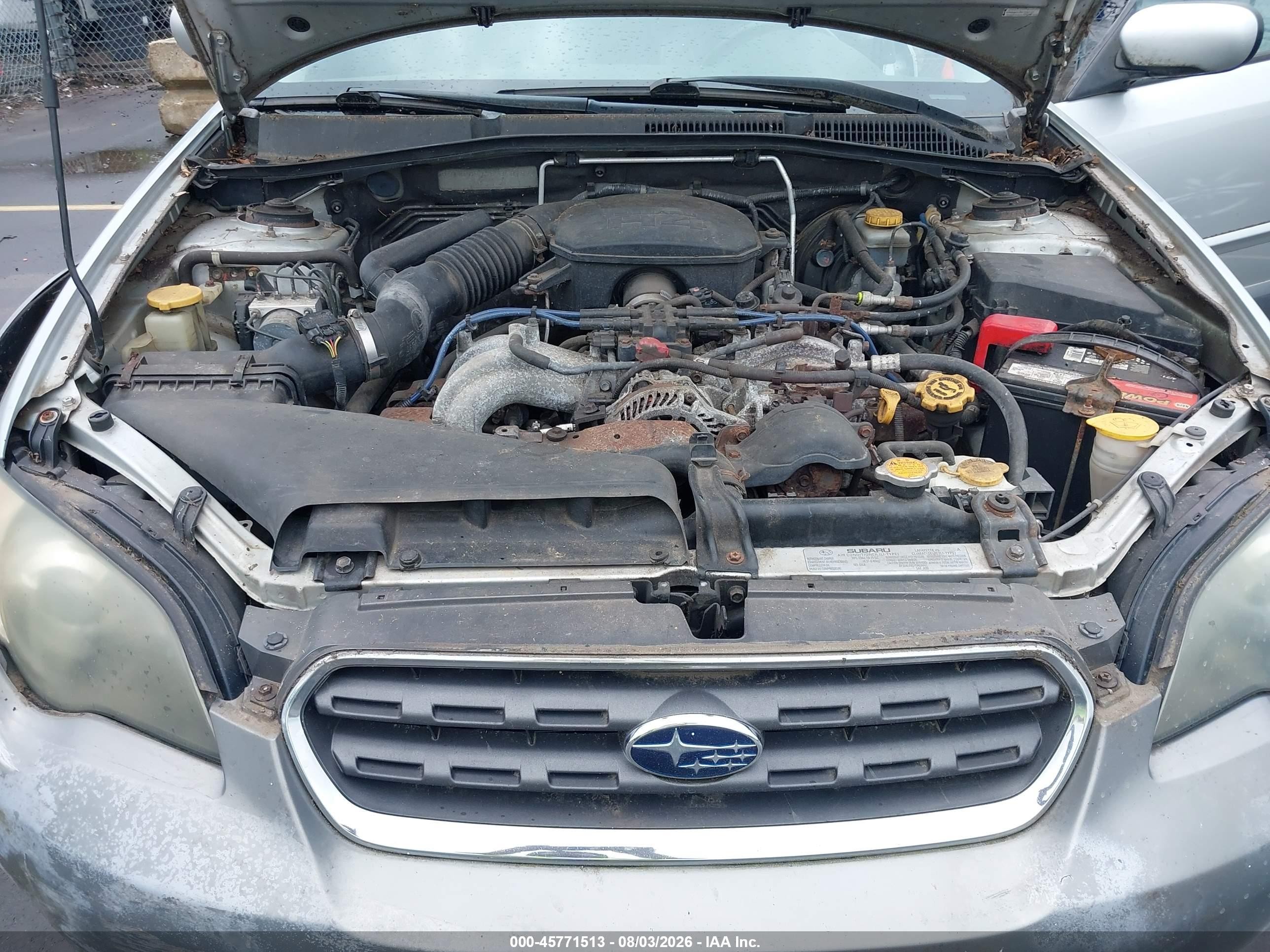 2005 Subaru Outback 2.5i Limited Серебряный vin: 4S4BP62C057390171