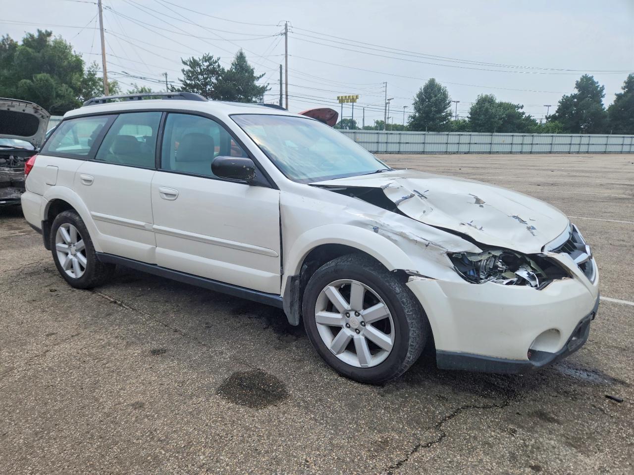 2008 Subaru Outback 2.5i Limited White vin: 4S4BP62C087300005