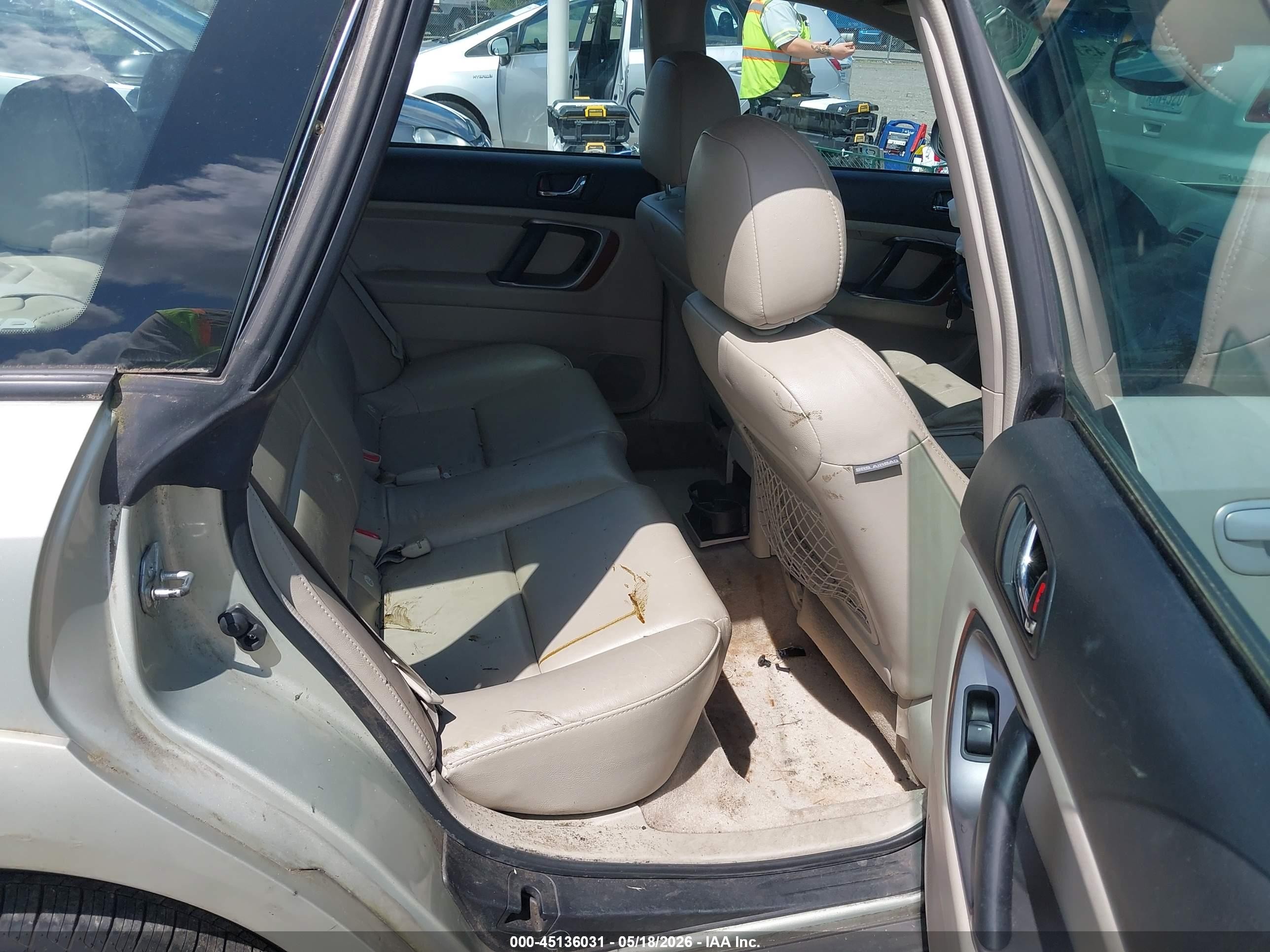 2005 Subaru Outback 2.5i Limited Gold vin: 4S4BP62C157329931