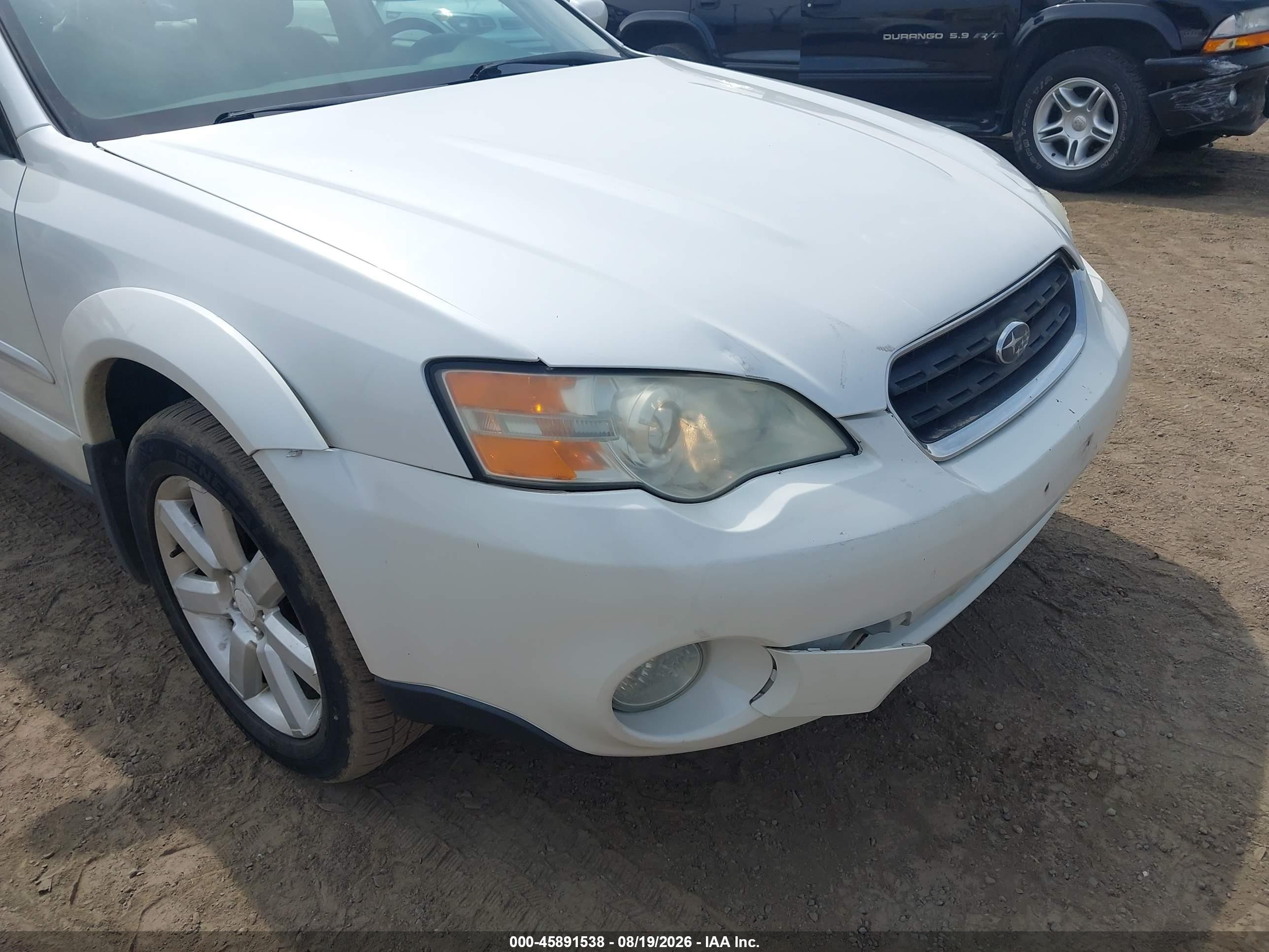 2007 Subaru Outback 2.5i Limited White vin: 4S4BP62C177307432