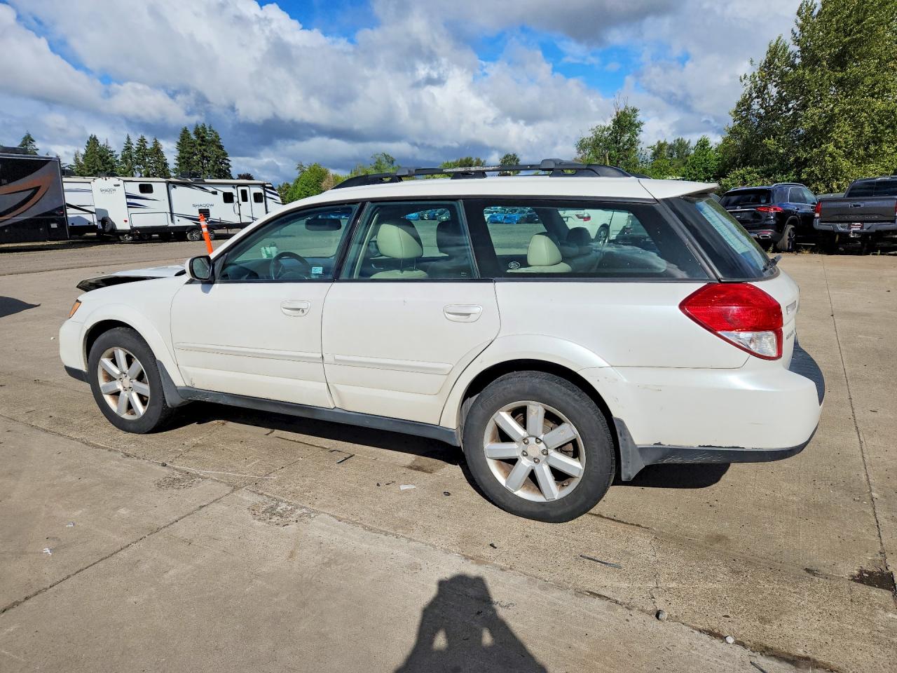 2008 Subaru Outback 2.5i Limited White vin: 4S4BP62C187346698