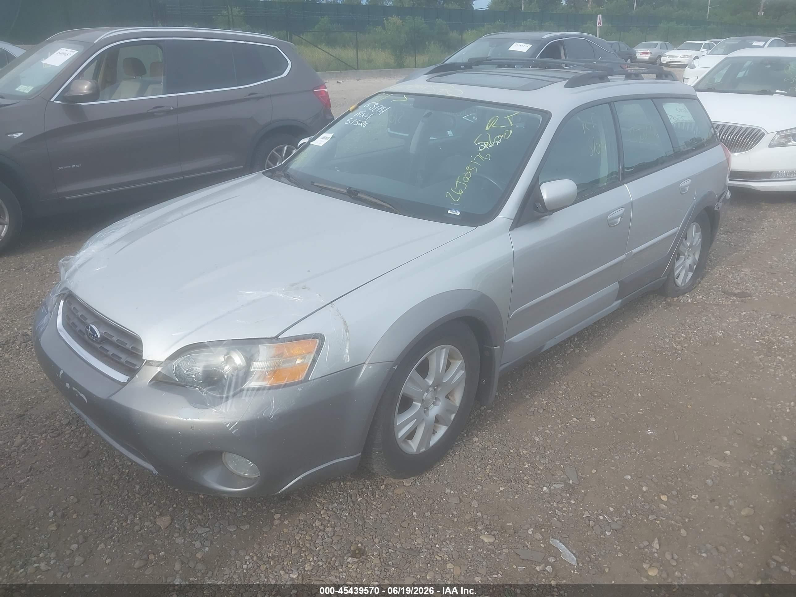 2005 Subaru Outback 2.5i Limited Gray vin: 4S4BP62C257307646