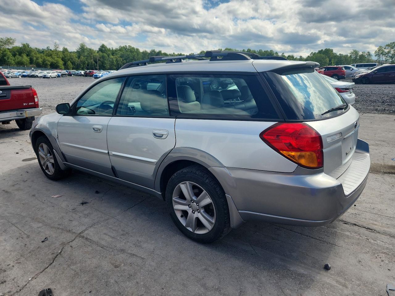 2007 Subaru Outback Outback 2.5i Limited Silver vin: 4S4BP62C377335362