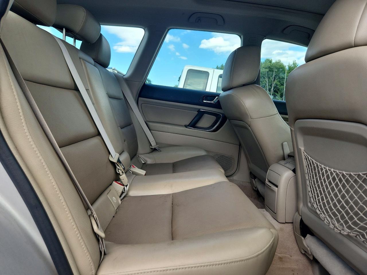 2007 Subaru Outback Outback 2.5i Limited Silver vin: 4S4BP62C377335362