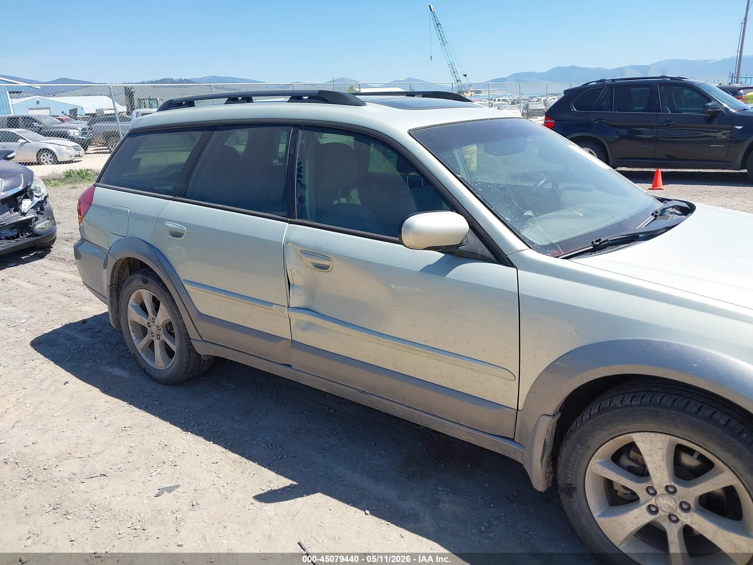 2005 Subaru Outback 2.5i Limited Silver vin: 4S4BP62C457390948