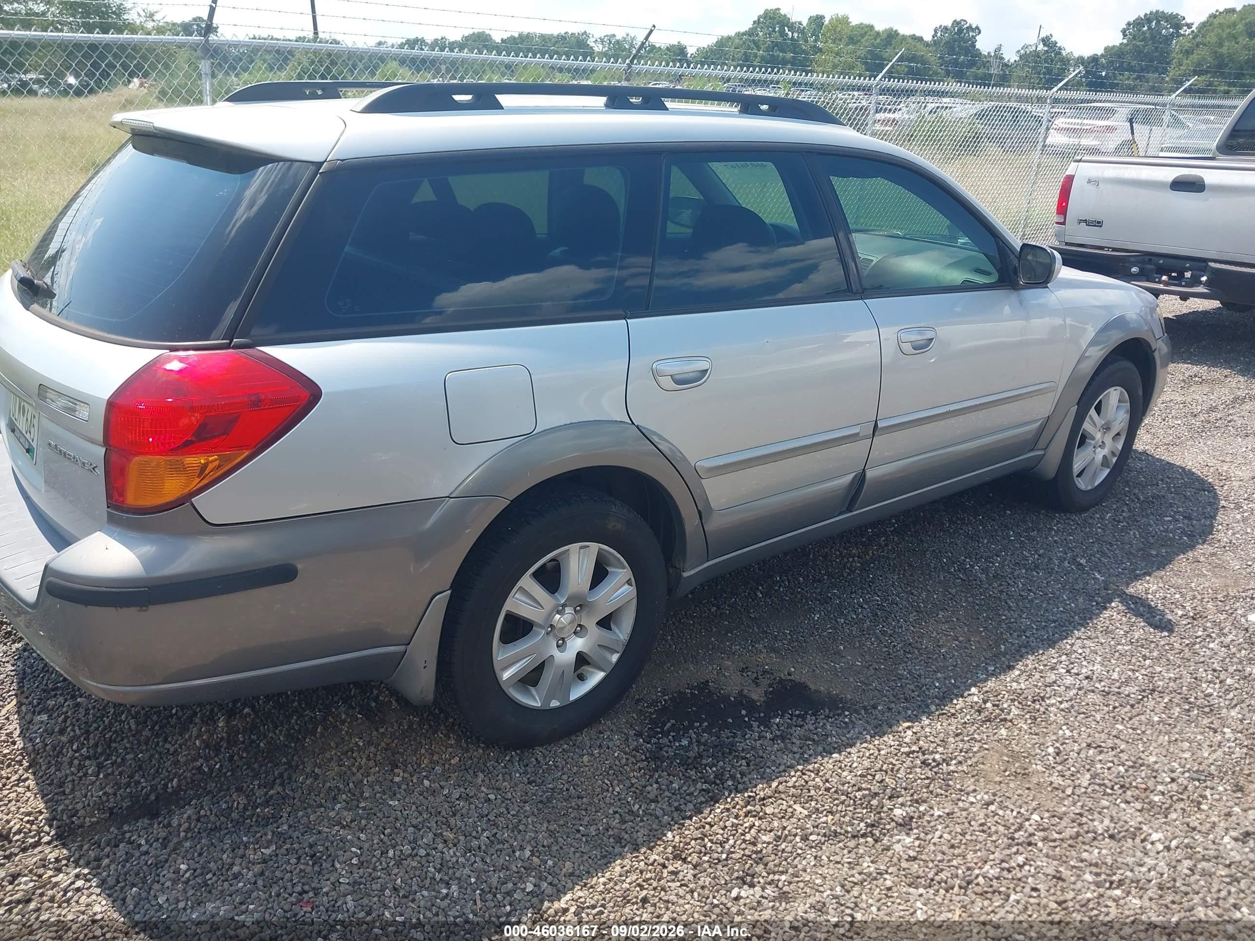 2005 Subaru Outback 2.5i Limited Silver vin: 4S4BP62C557324716