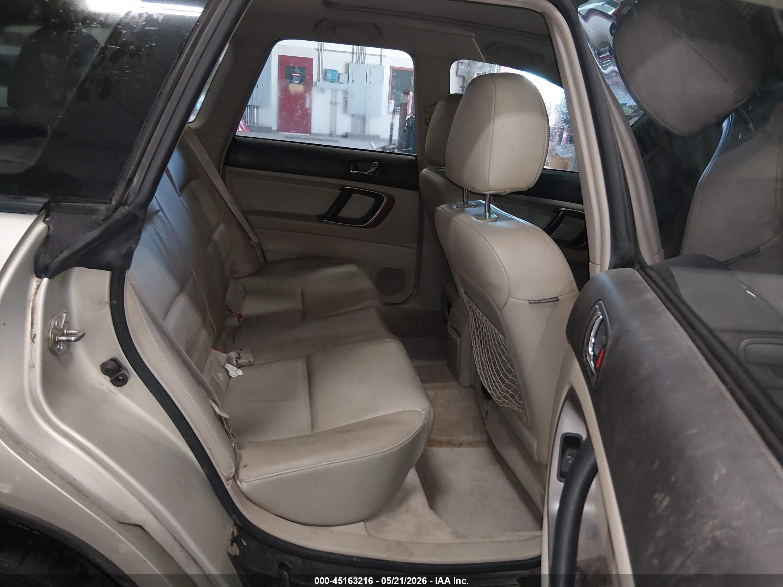 2005 Subaru Outback 2.5i Limited Cream vin: 4S4BP62C557357442