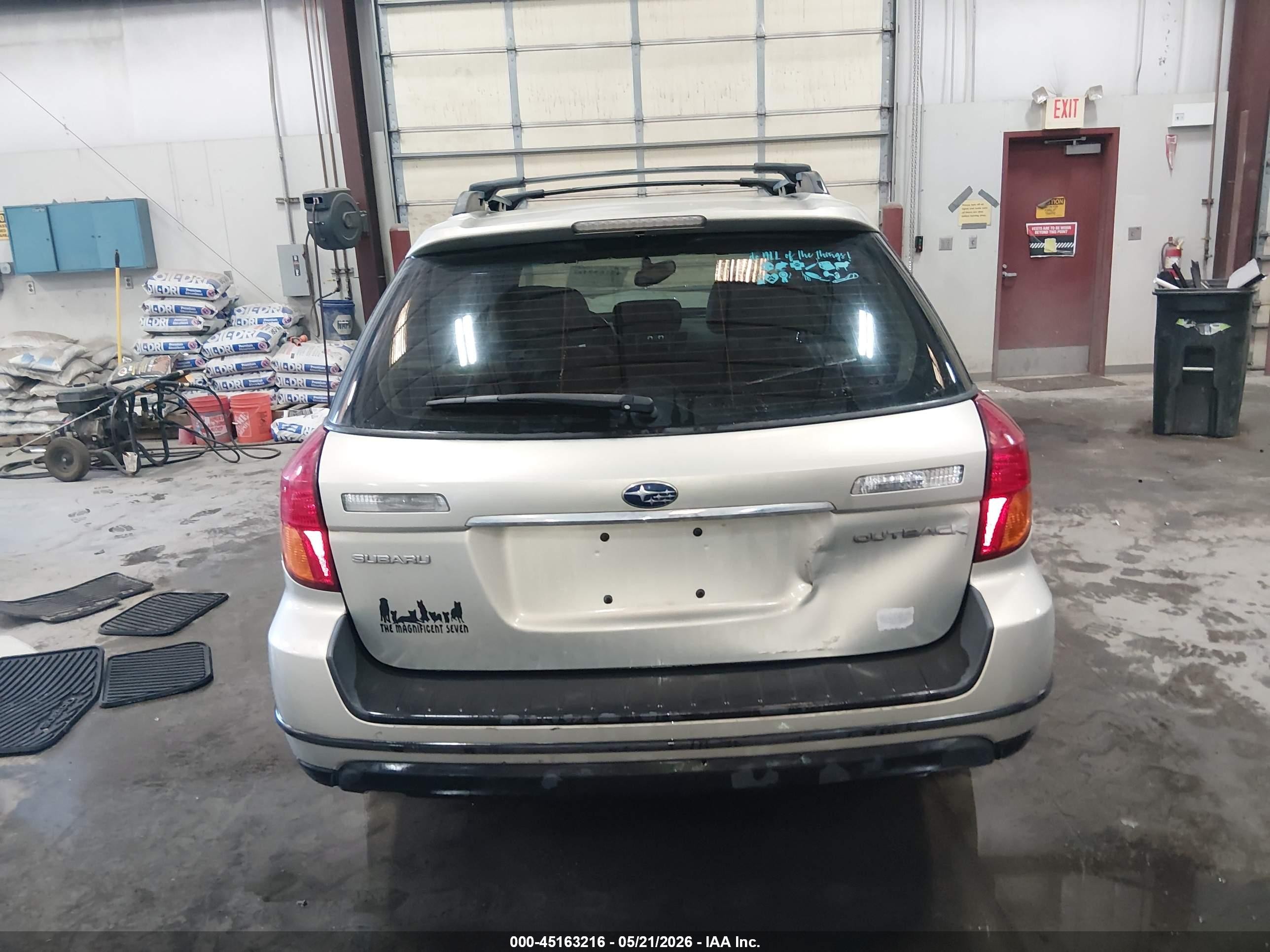 2005 Subaru Outback 2.5i Limited Cream vin: 4S4BP62C557357442