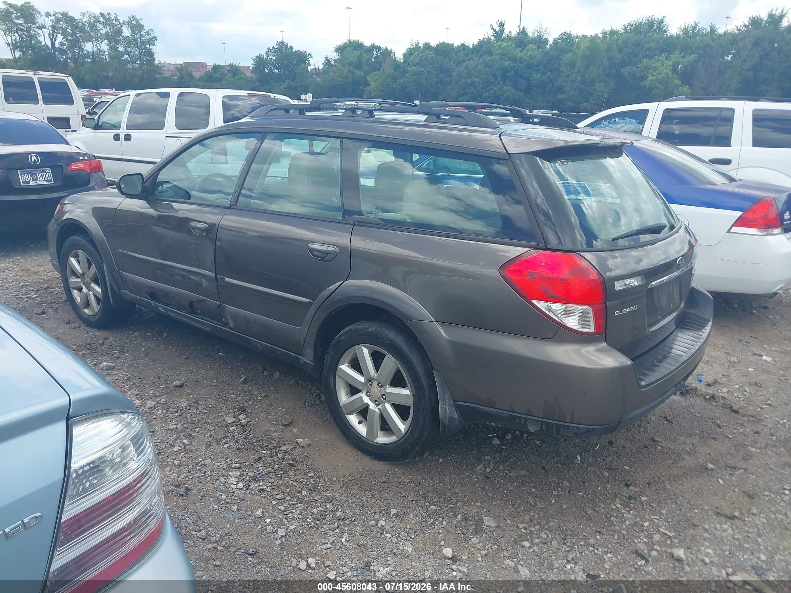 2008 Subaru Outback (natl)   Brown vin: 4S4BP62C587327782