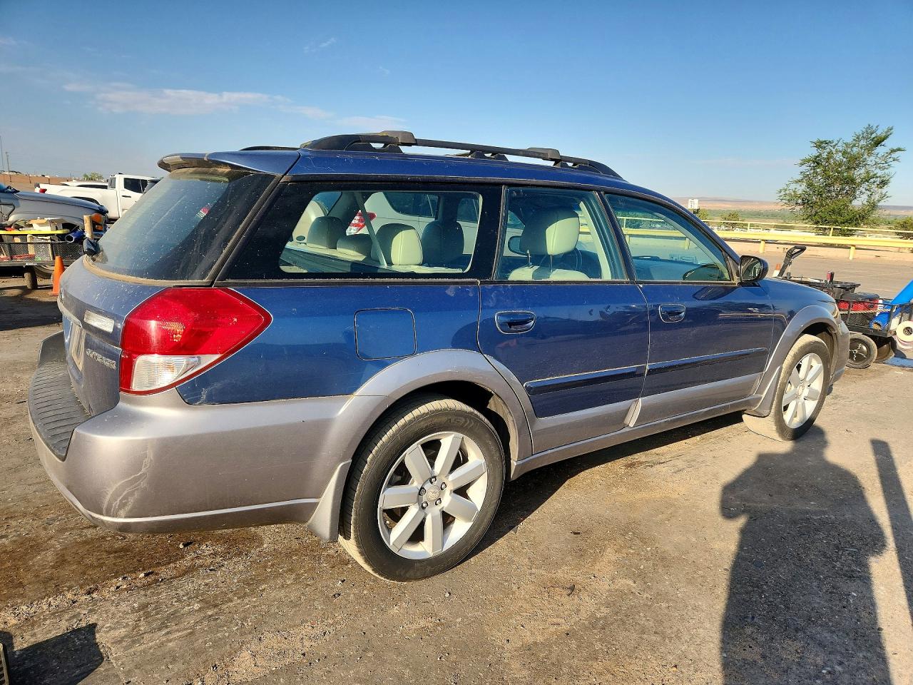 2008 Subaru Outback 2.5i Limited Blue vin: 4S4BP62C587352049