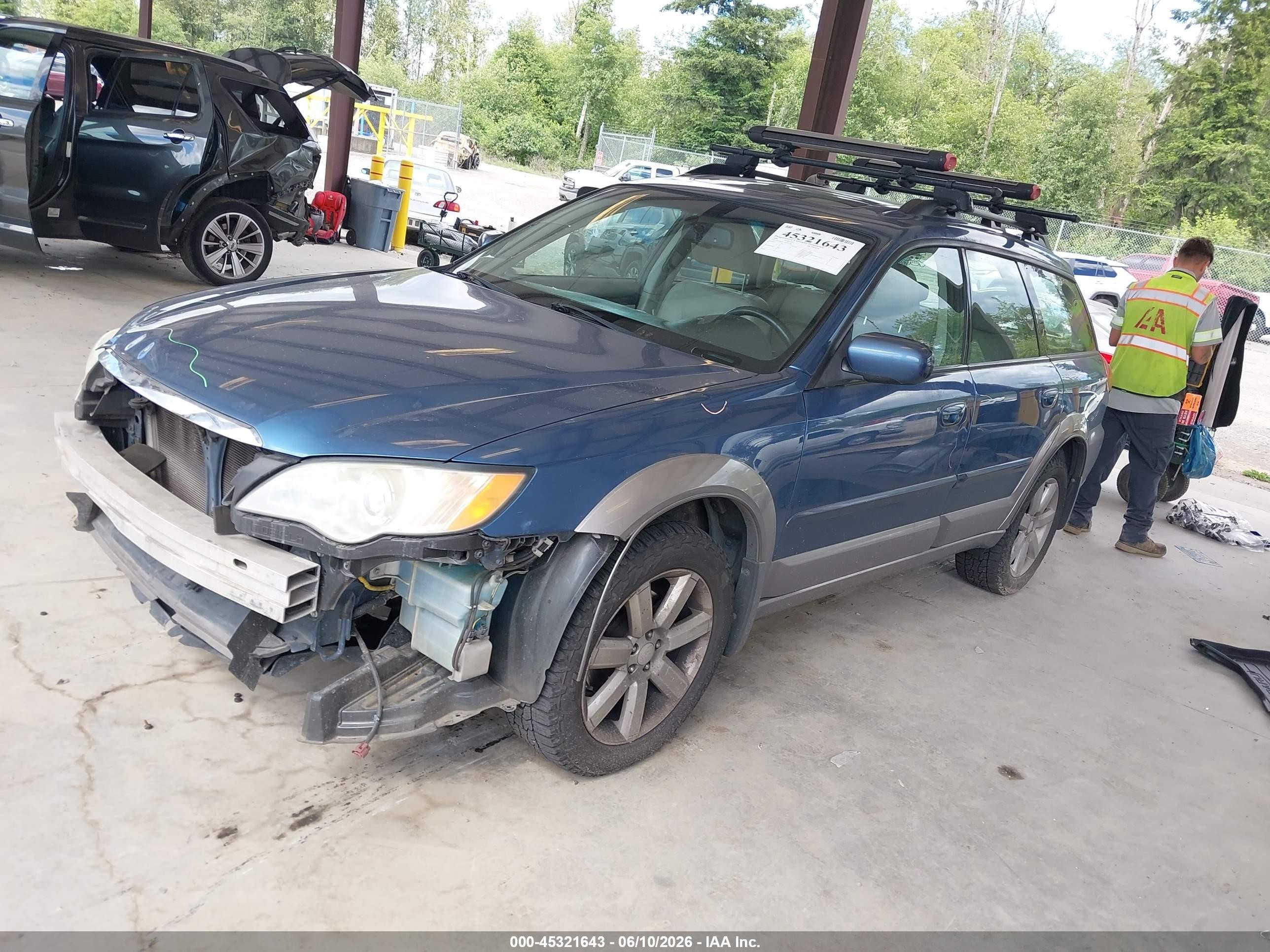 2008 Subaru Outback 2.5i Limited/2.5i Limited L.l. Bean Edition Blue vin: 4S4BP62C587357798