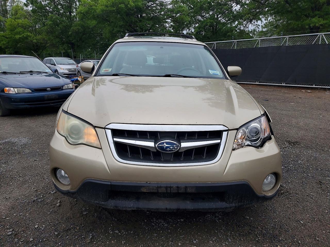 2008 Subaru Outback 2.5i Limited Gold vin: 4S4BP62C587362368