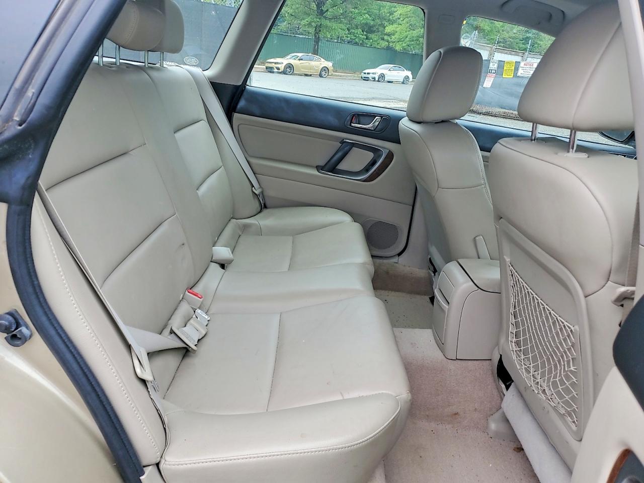 2008 Subaru Outback 2.5i Limited Gold vin: 4S4BP62C587362368