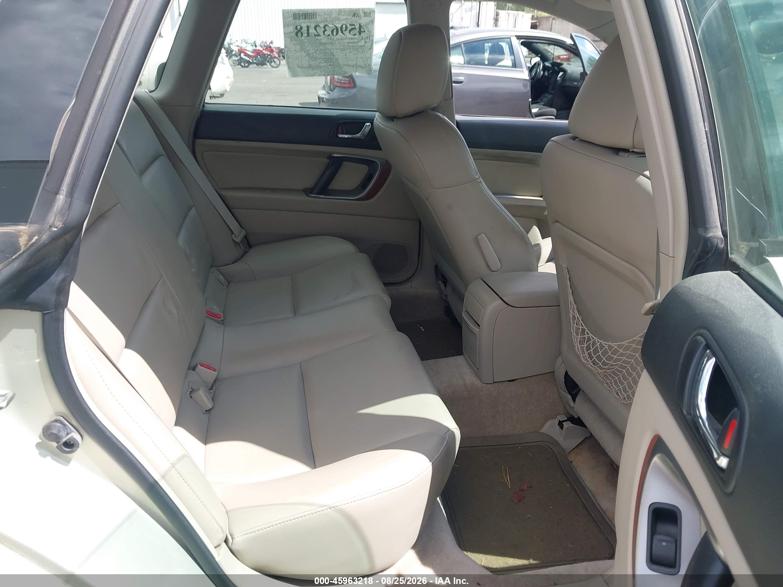 2006 Subaru Outback 2.5i Limited Cream vin: 4S4BP62C766302157