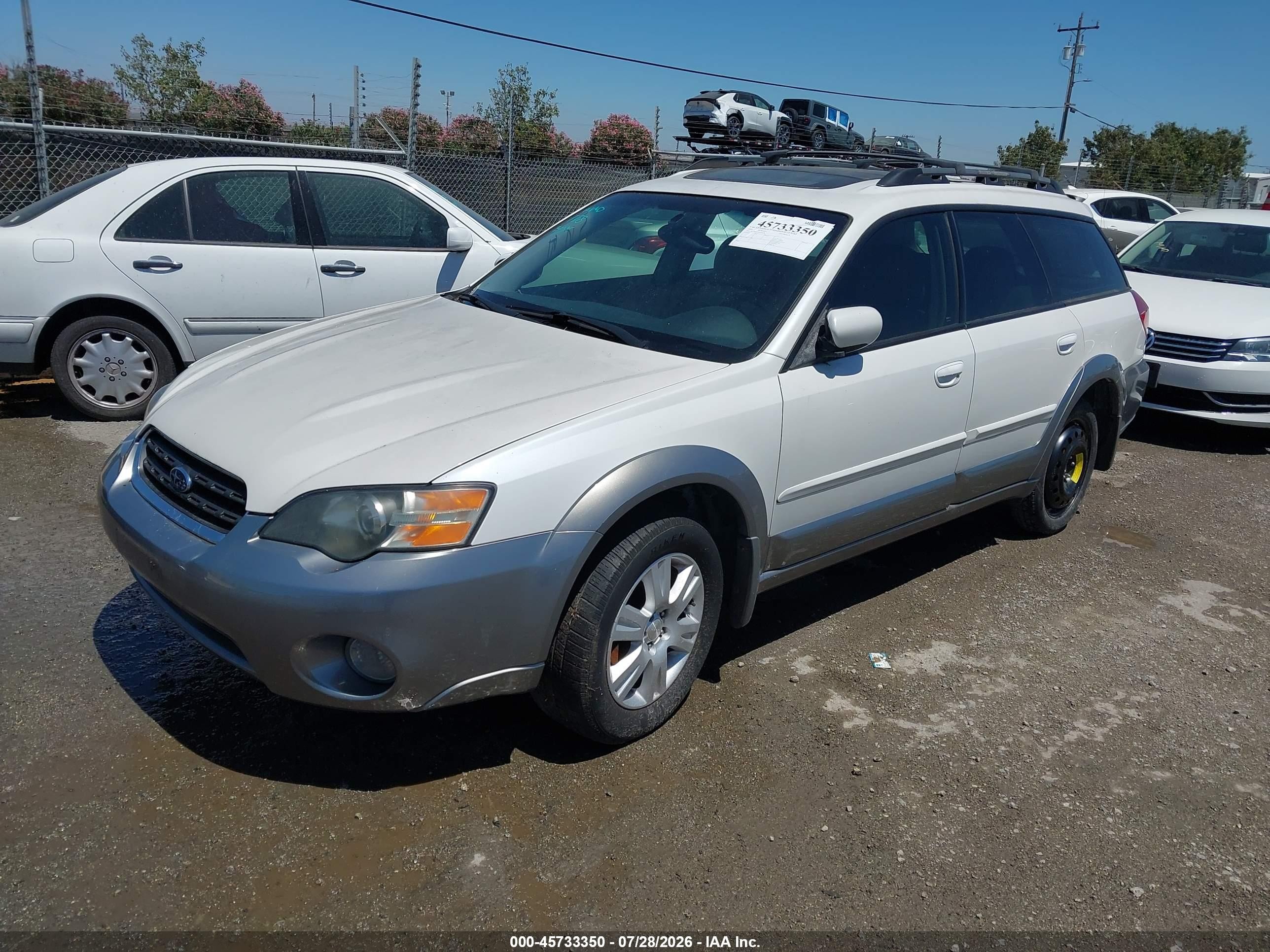 2005 Subaru Outback 2.5i Limited White vin: 4S4BP62C957306879