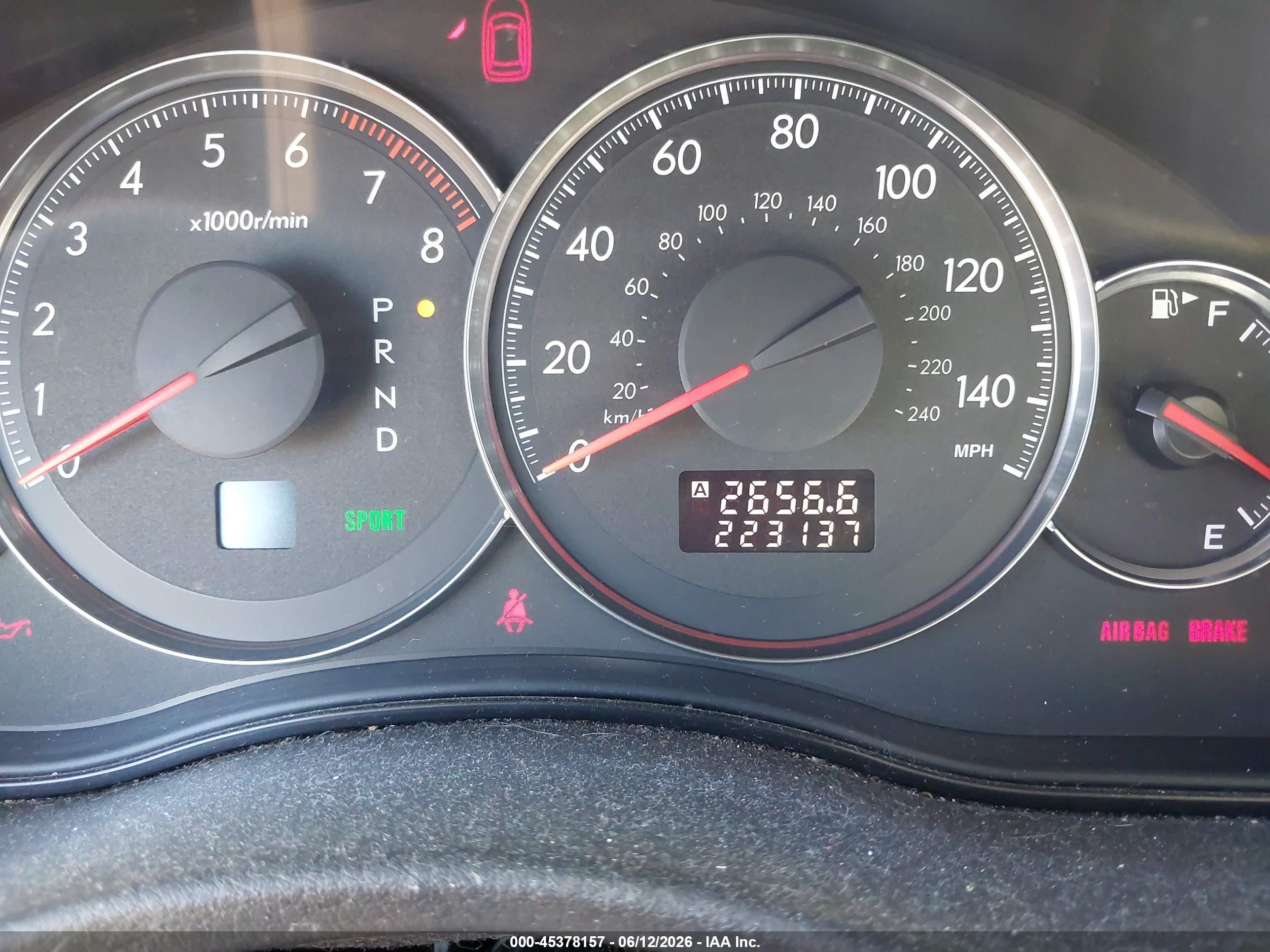 2008 Subaru Outback 2.5i Limited/2.5i Limited L.l. Bean Edition Gold vin: 4S4BP62C987357111