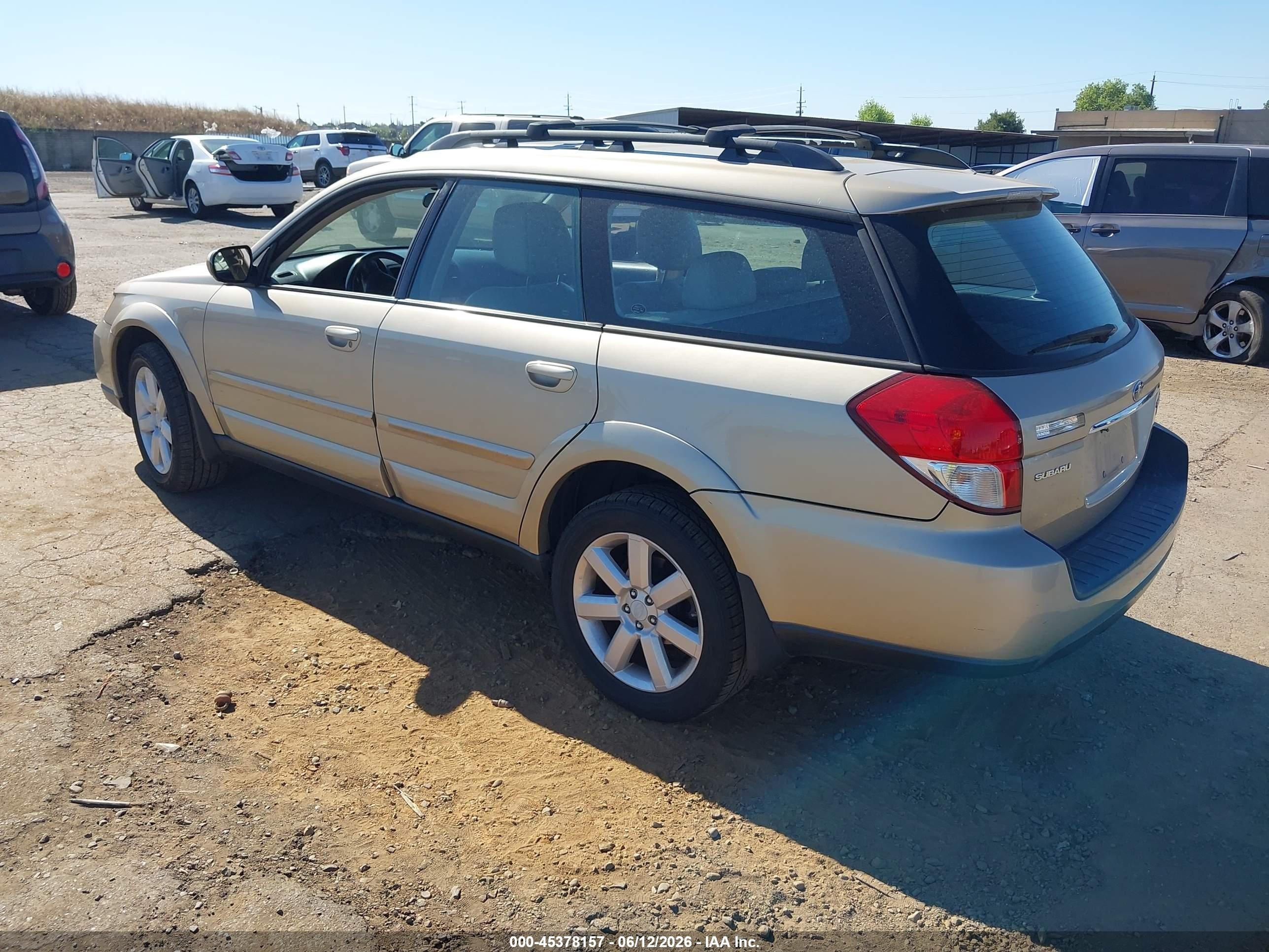 2008 Subaru Outback 2.5i Limited/2.5i Limited L.l. Bean Edition Gold vin: 4S4BP62C987357111