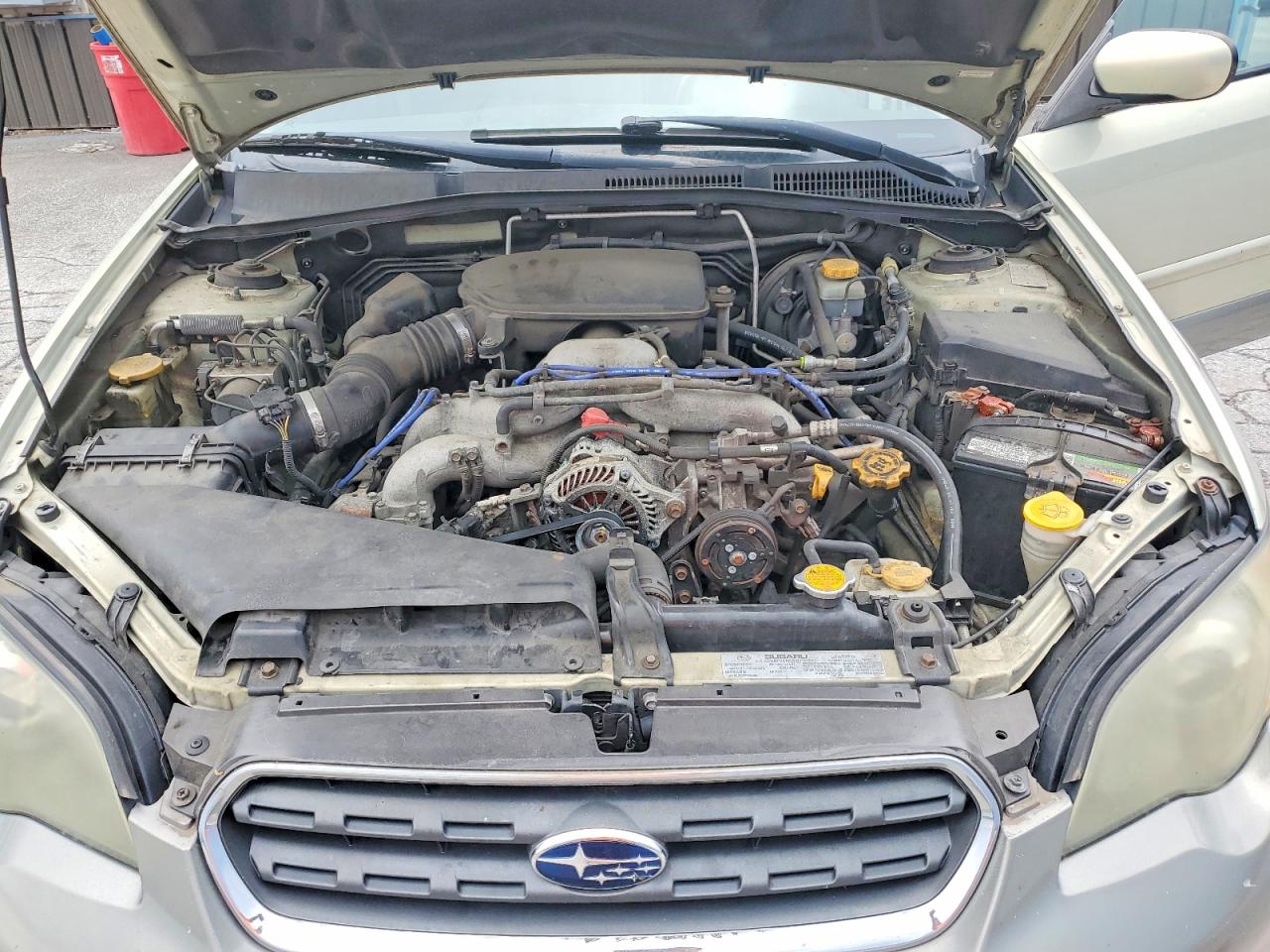 2005 Subaru Legacy Outback 2.5i Limited Tan vin: 4S4BP62CX57365360